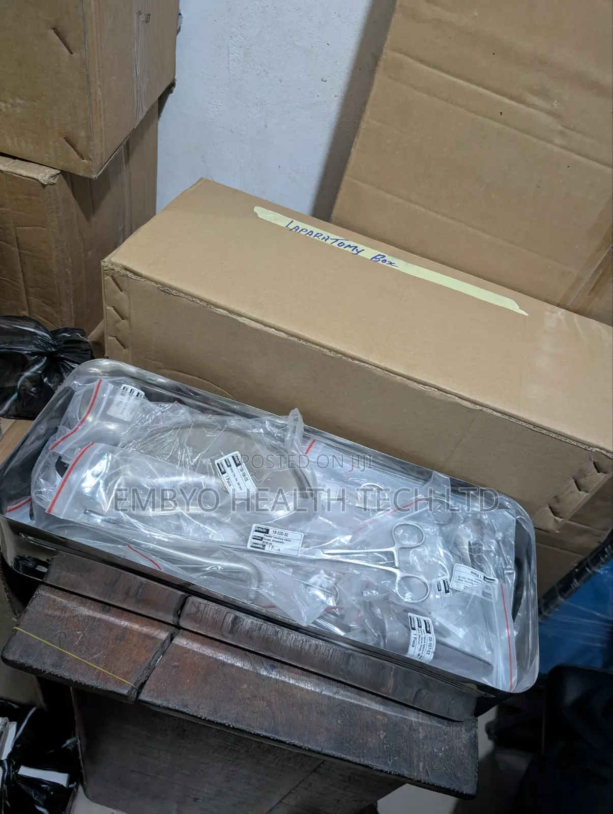 Laparatomy Set Contains of 74 Instrument/ Quality Forceps