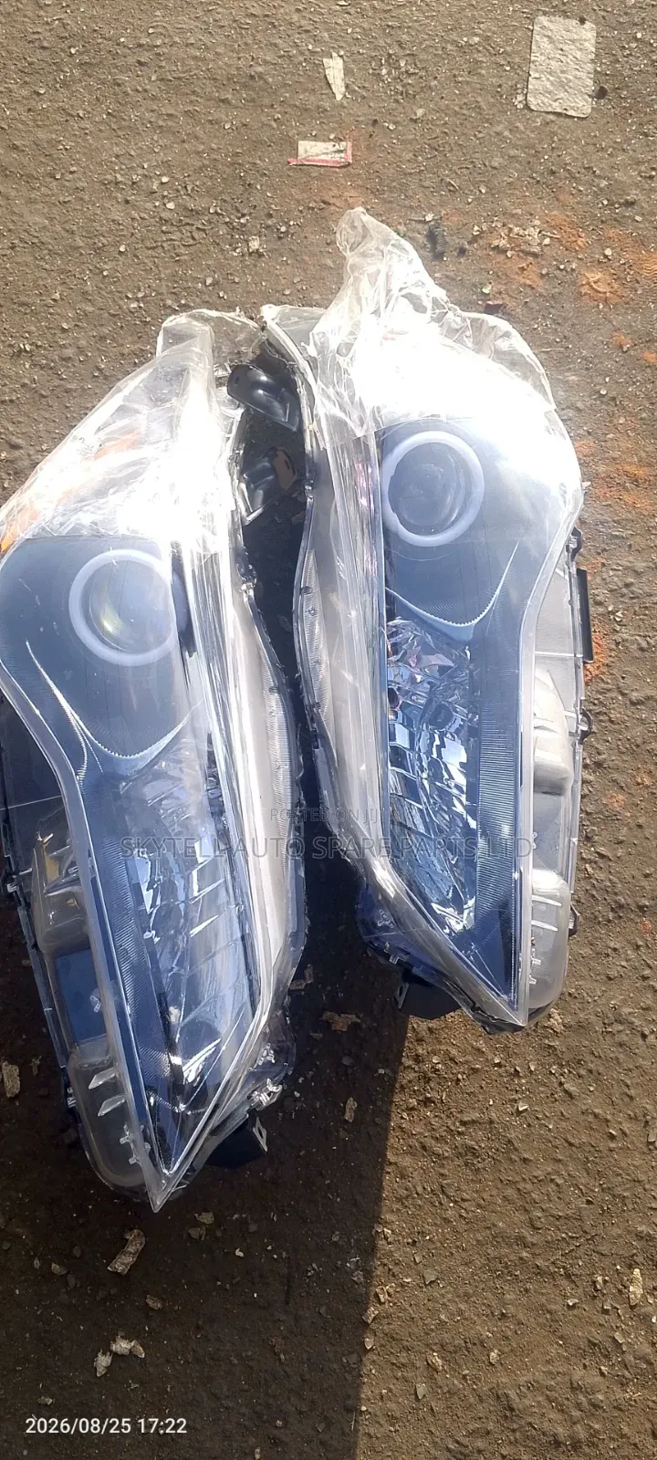 Set of Customised Head Lamp for Toyota Camry 2015
