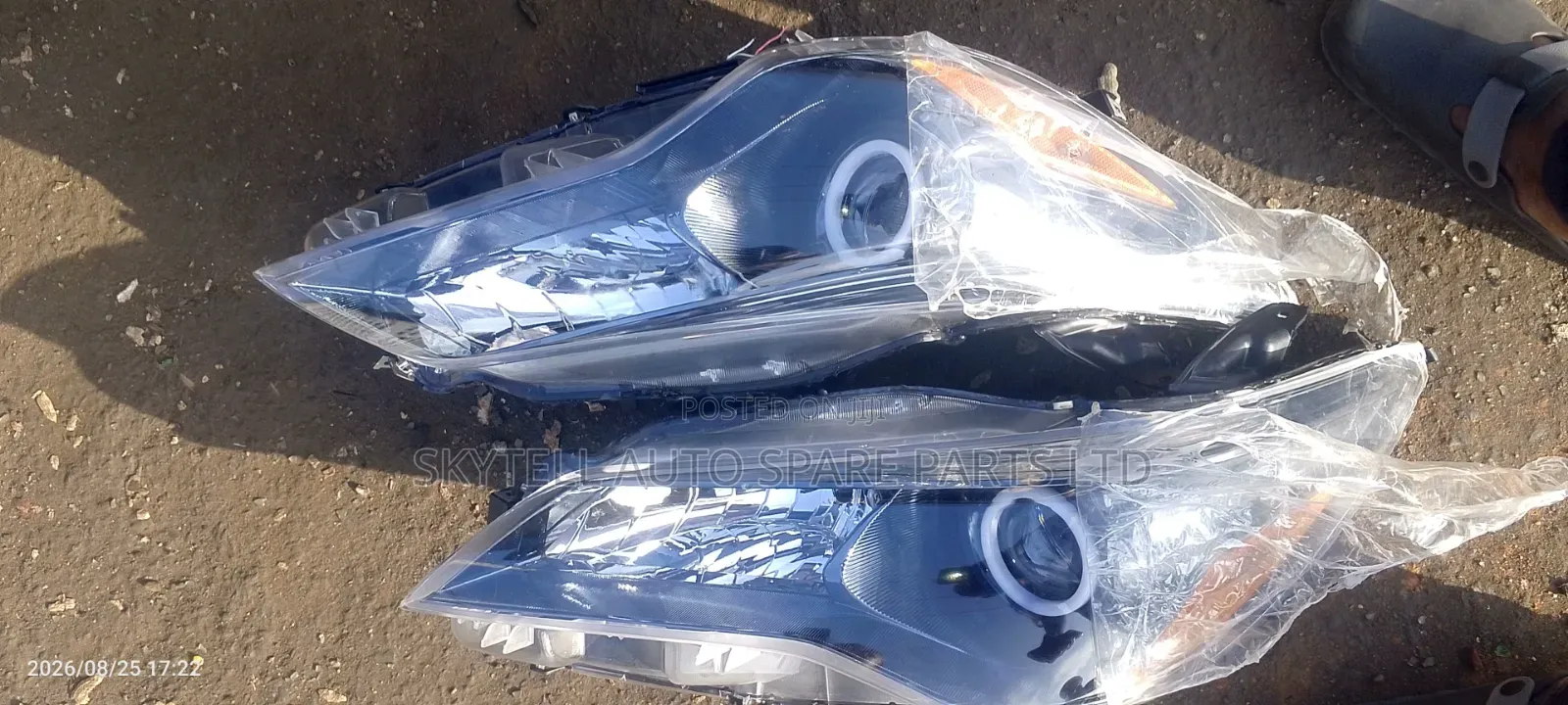 Set of Customised Head Lamp for Toyota Camry 2015