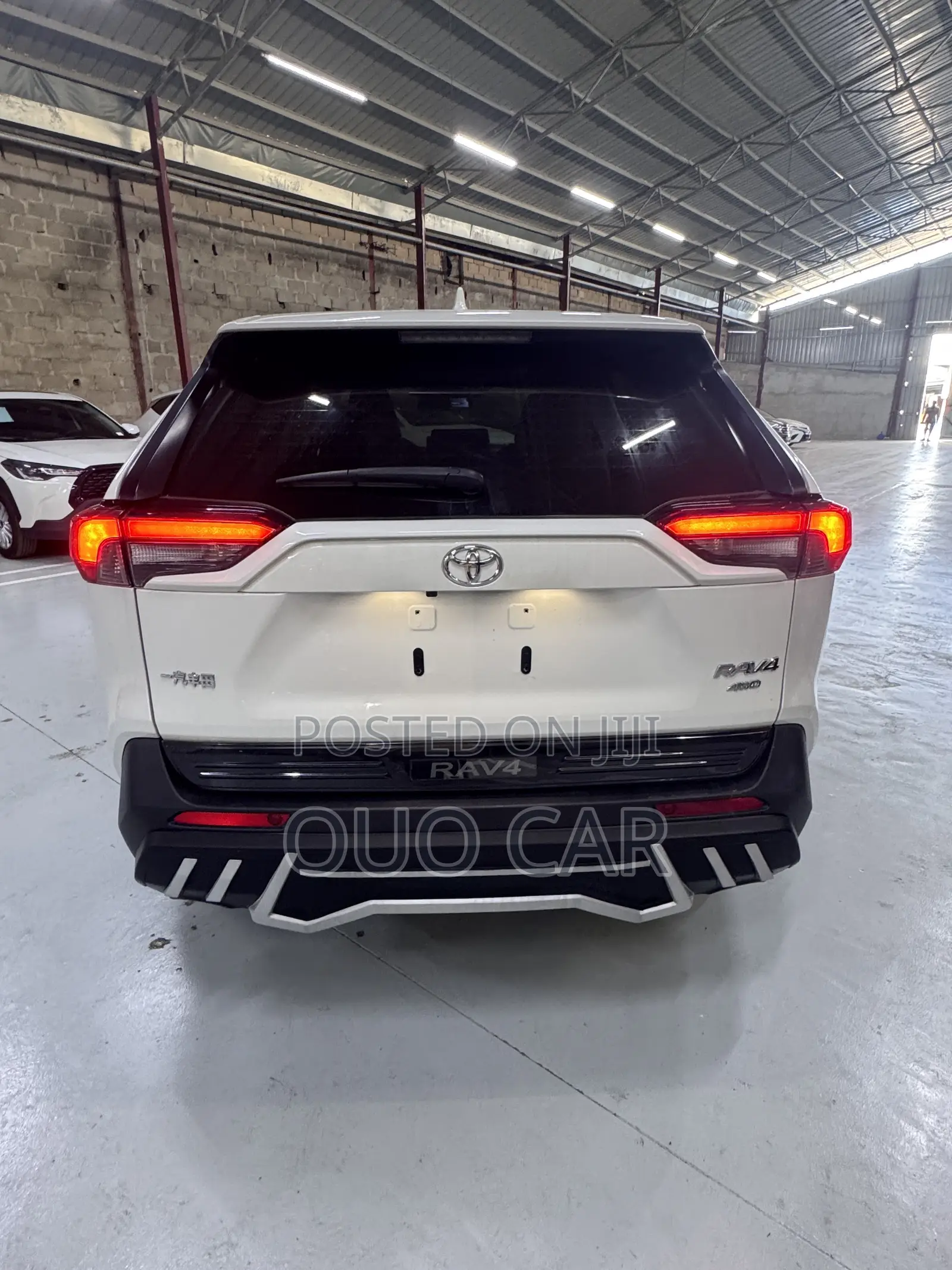 Toyota RAV4 Adventure AWD 2020 White