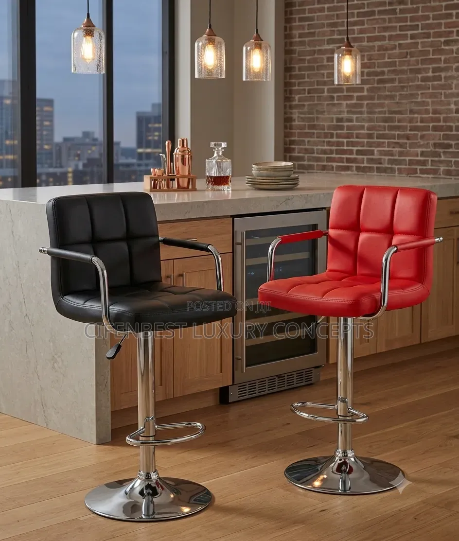 Bar Chair/Stool With Leather Back and Seat