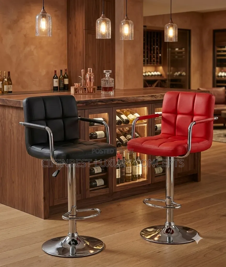 Bar Chair/Stool With Leather Back and Seat