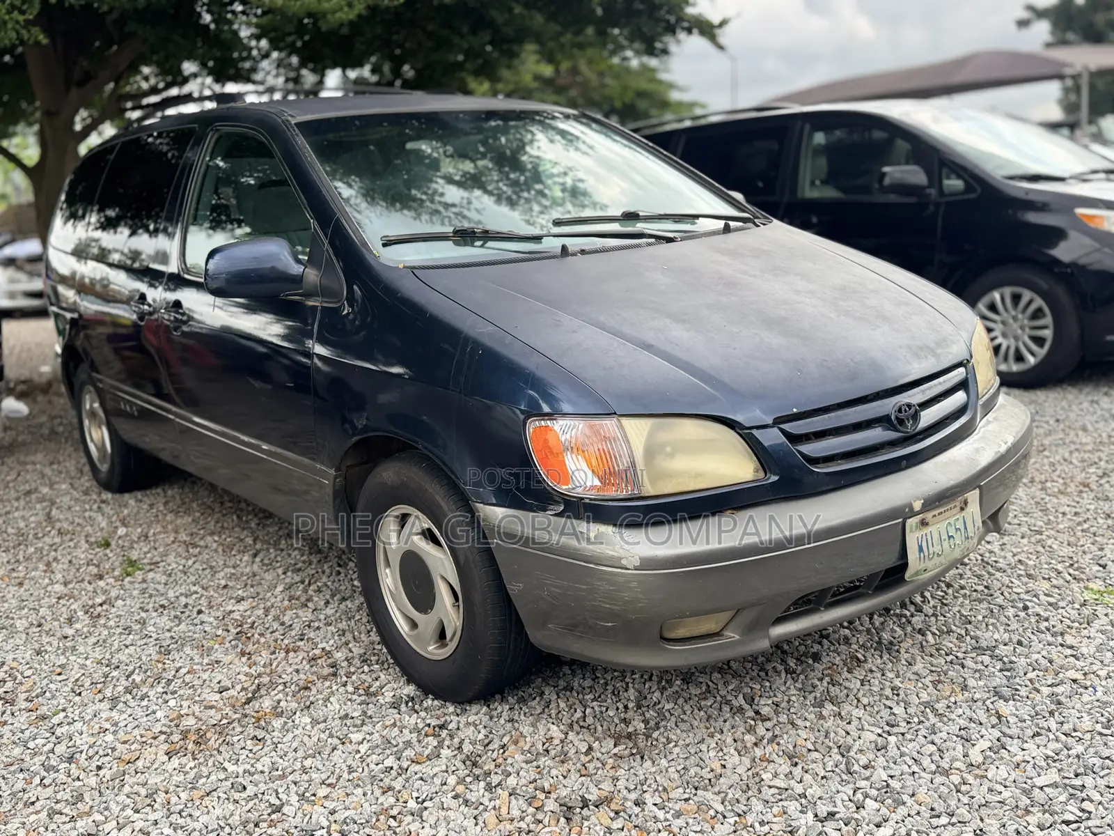 Toyota Sienna XLE 2003 Blue