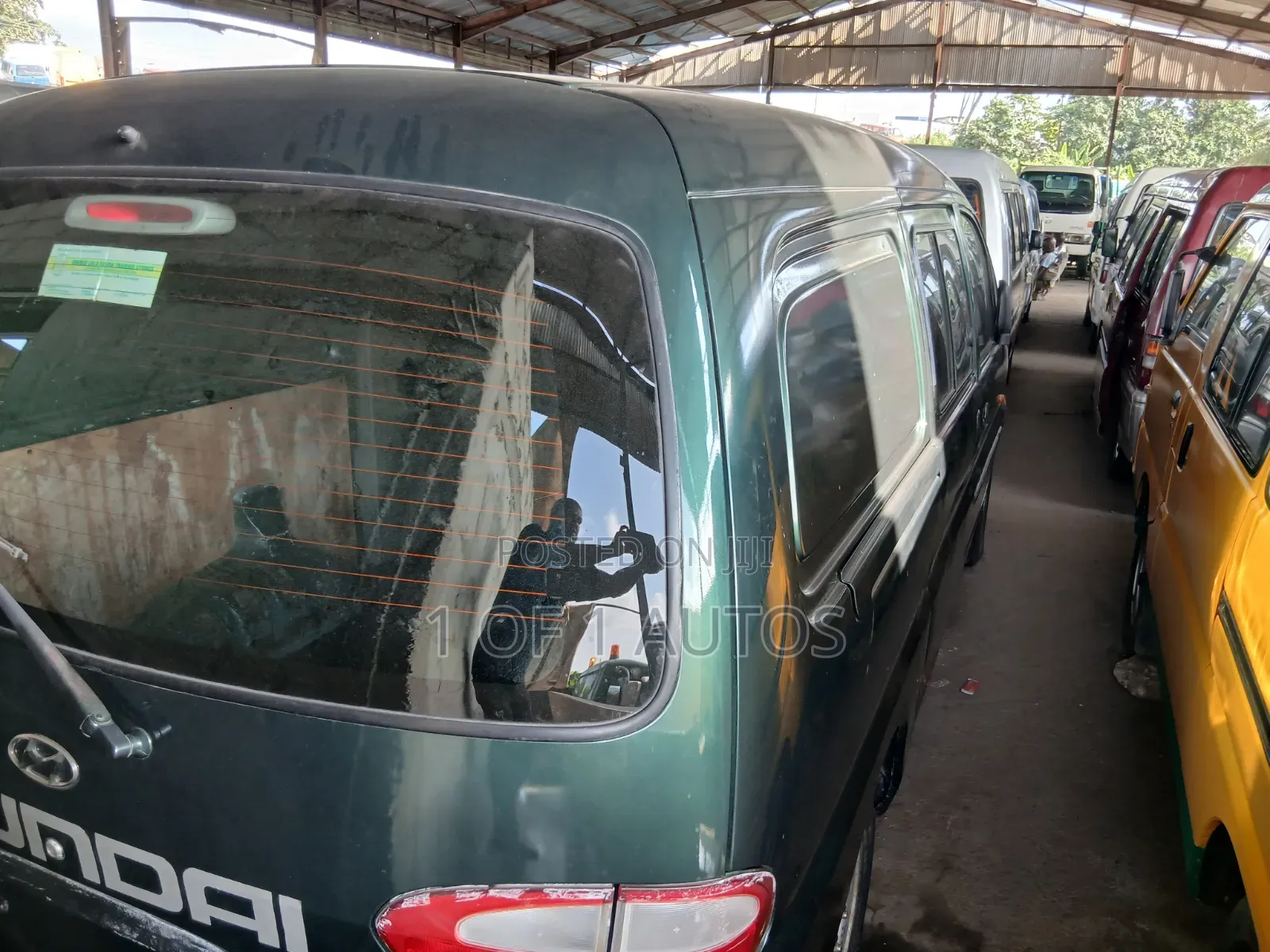 Hyundai H1 1998 Green