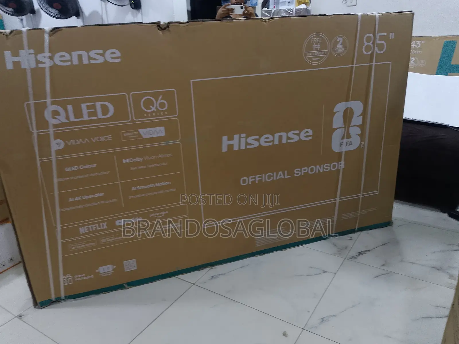 Hisense 85 Inch QLED Smart Display TV Model 85Q6Q
