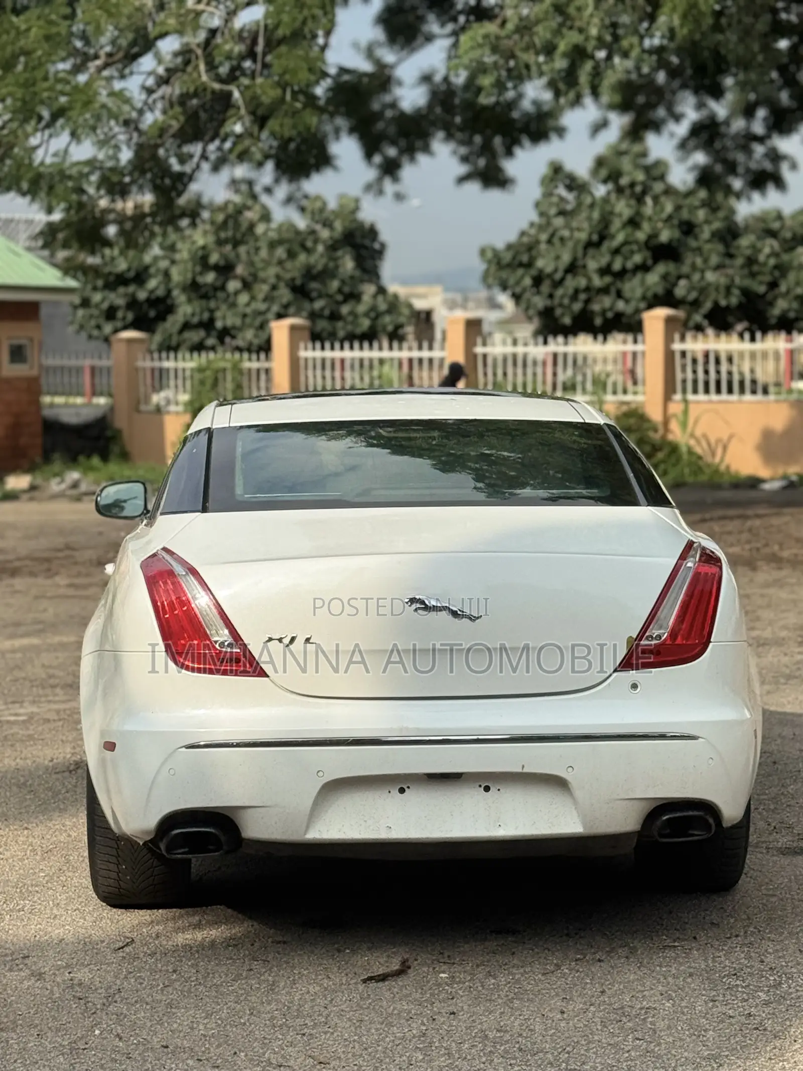Jaguar XJ Supercharged 2011 White