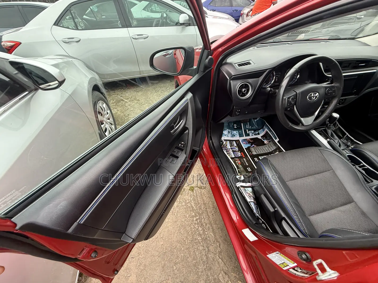 Toyota Corolla LE (1.8L 4cyl 2A) 2018 Red