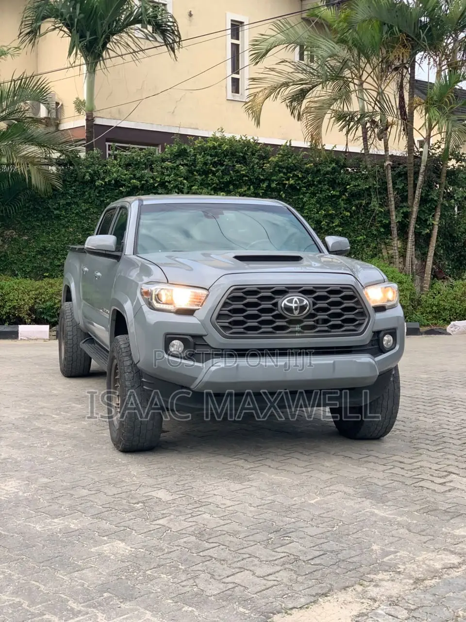 Toyota Tacoma 2021 Gray