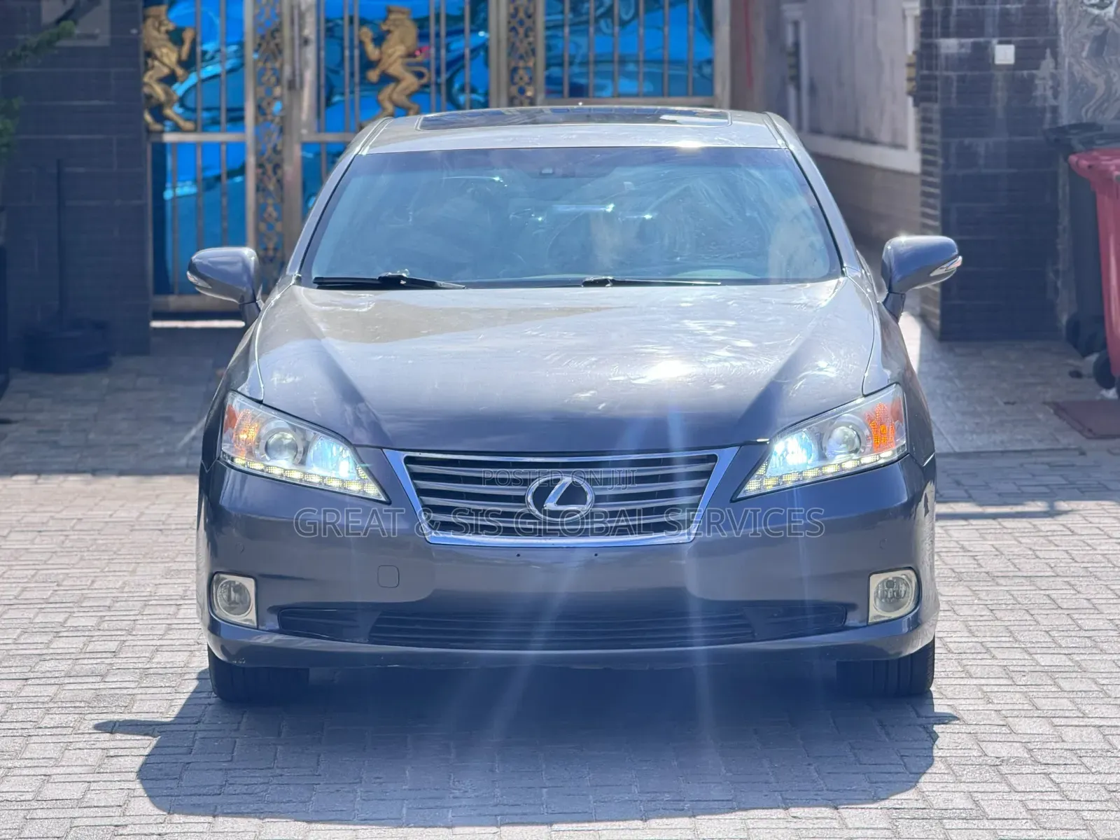 Lexus ES 2012 Gray