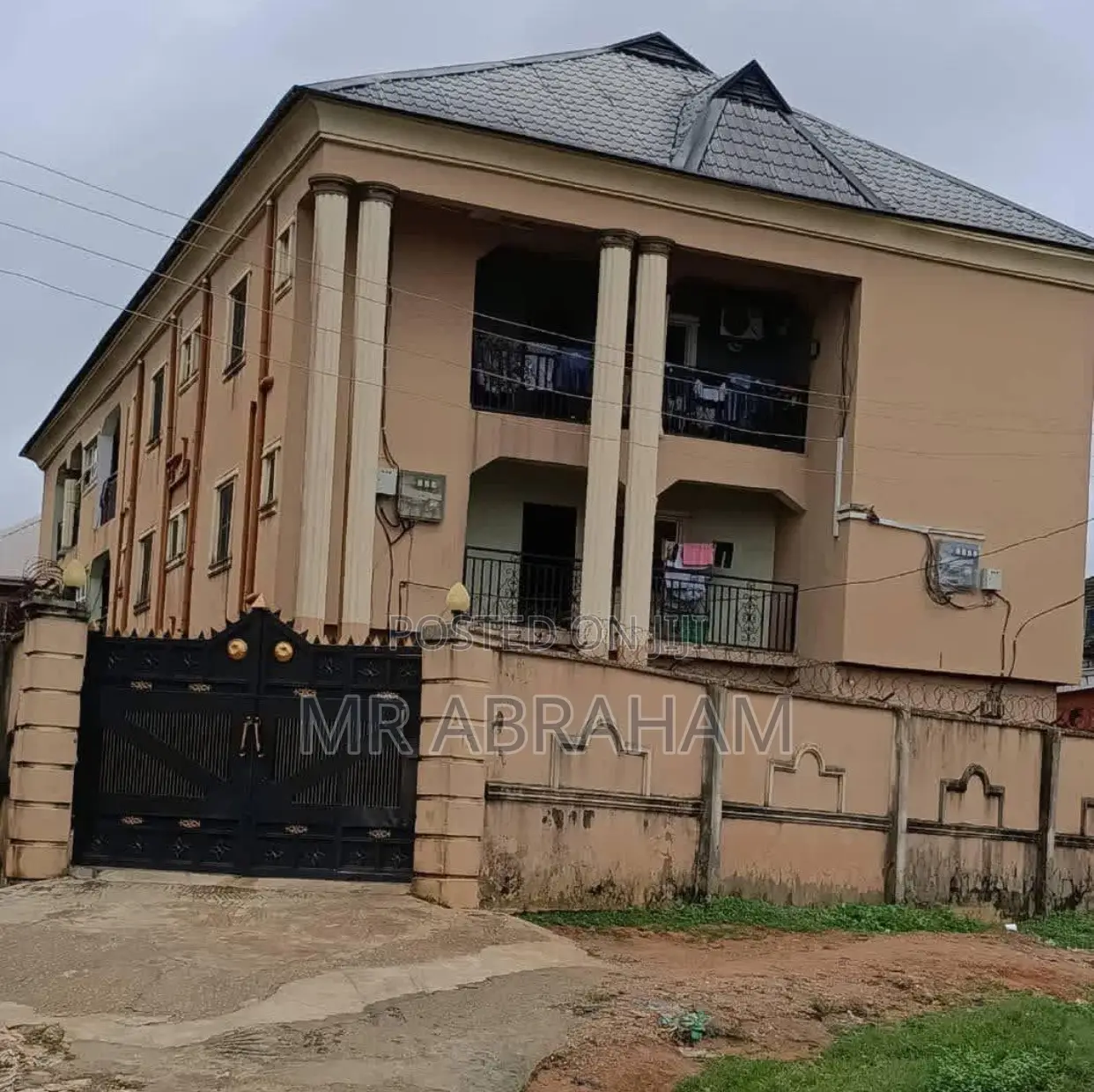 2bdrm Block of Flats in Igando Axis, Iff for sale