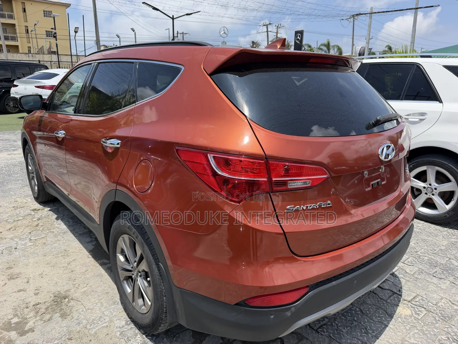 Hyundai Santa Fe 2015 Orange