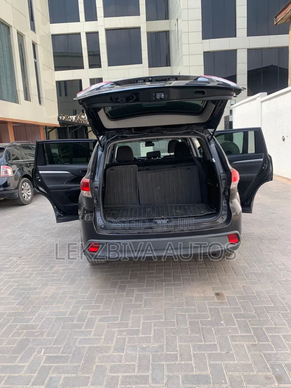 Toyota Highlander 2016 Black