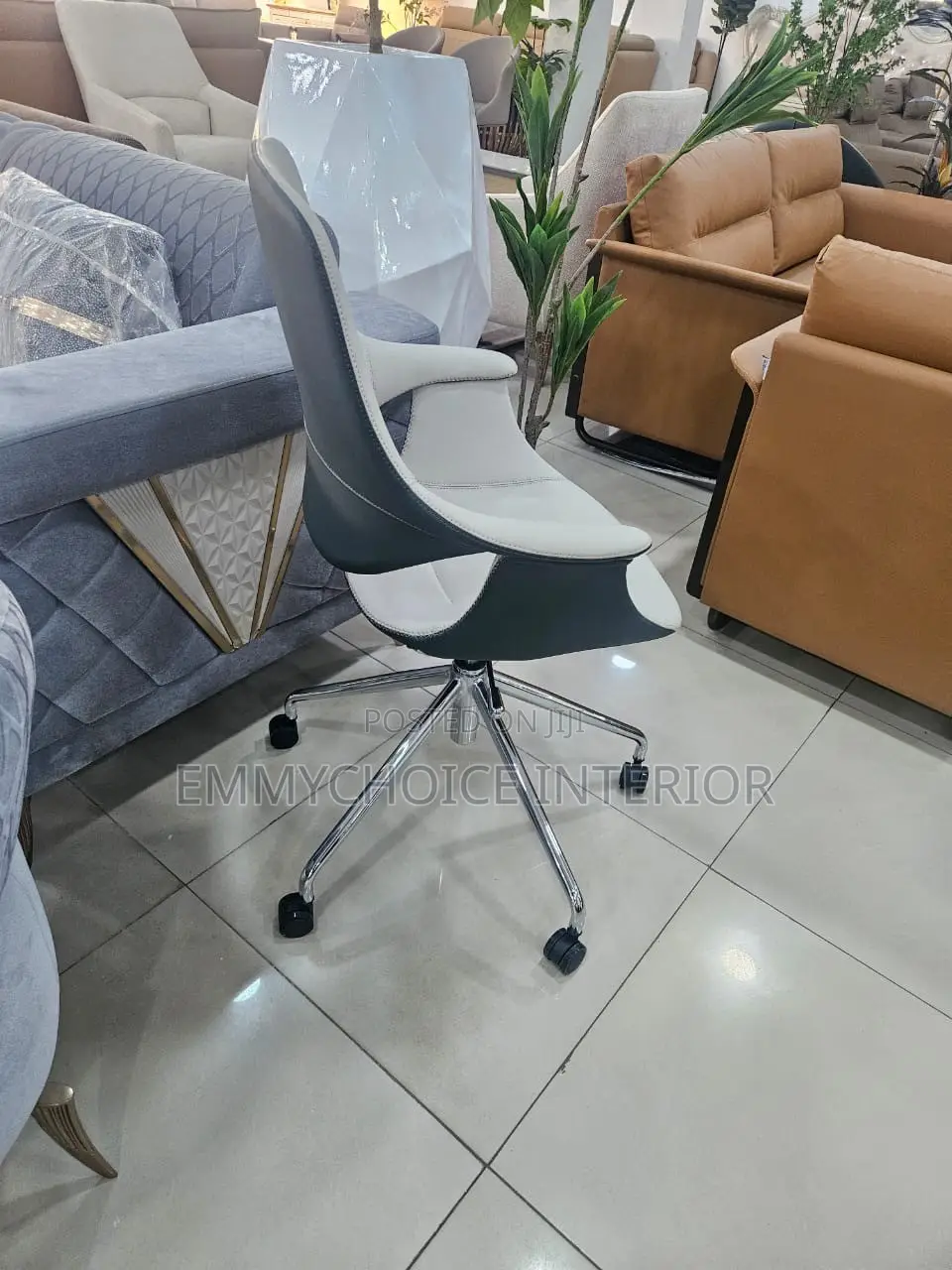 Modern Executive Swivel Office Chair With Chrome Base