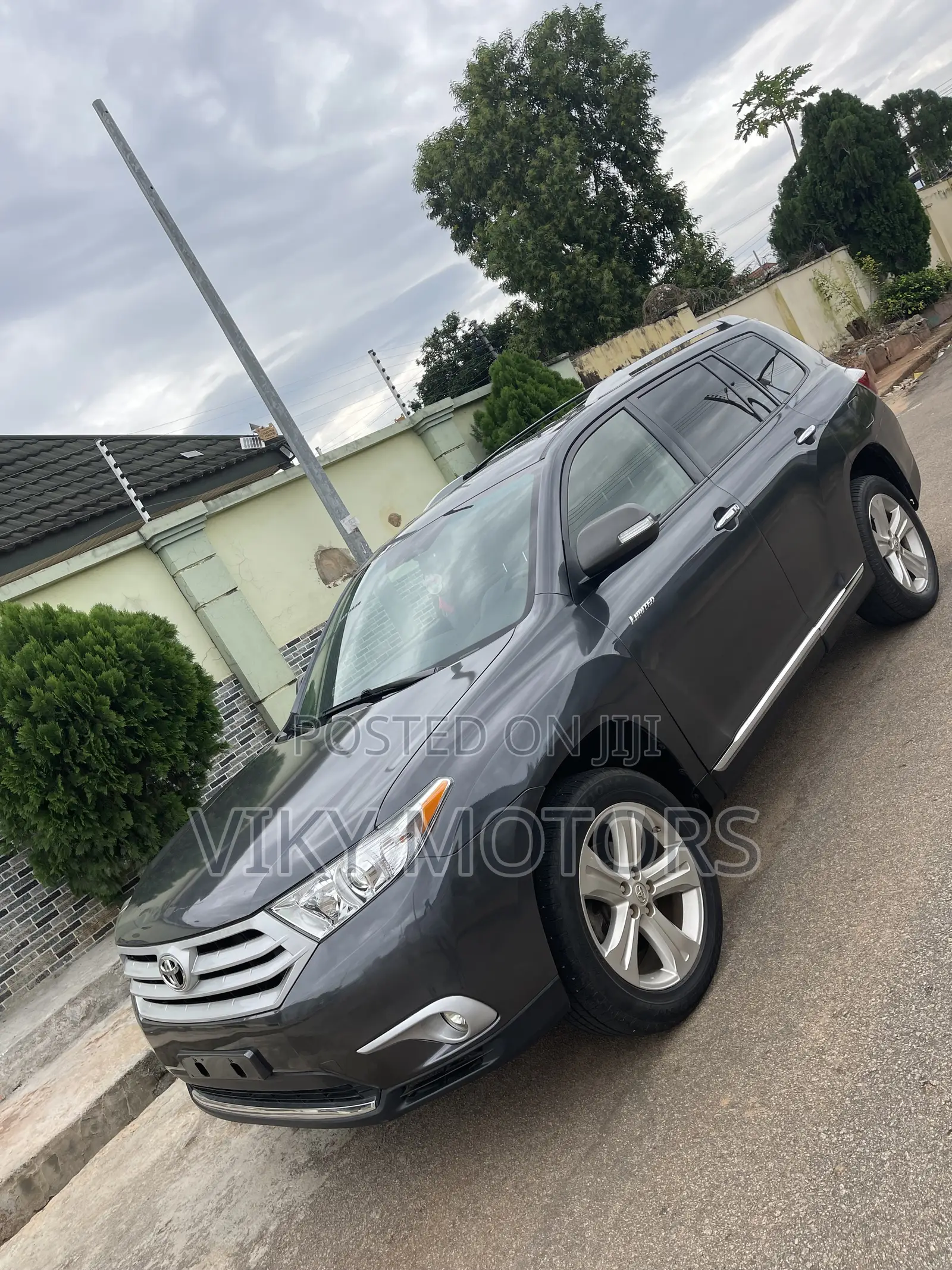 Toyota Highlander 4x4 2008 Gray