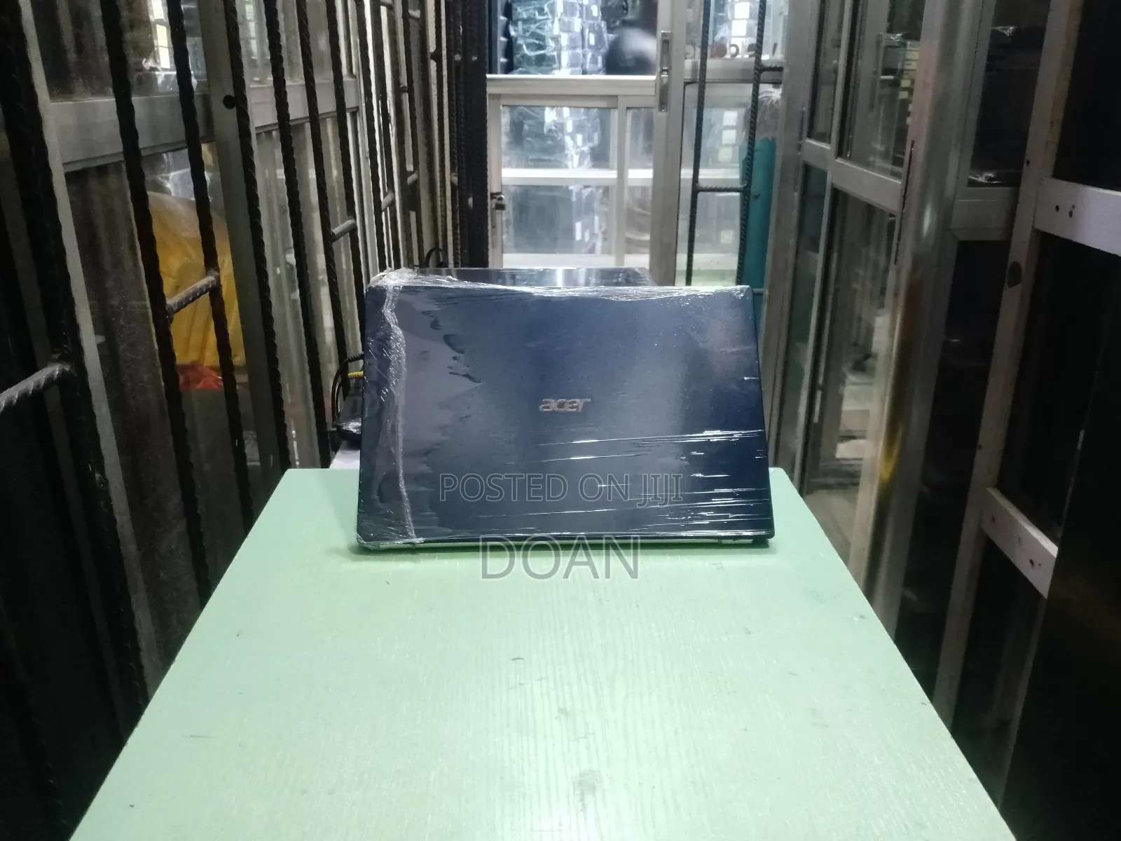 Laptop Acer Swift 8GB Intel Core i5 SSD 256GB