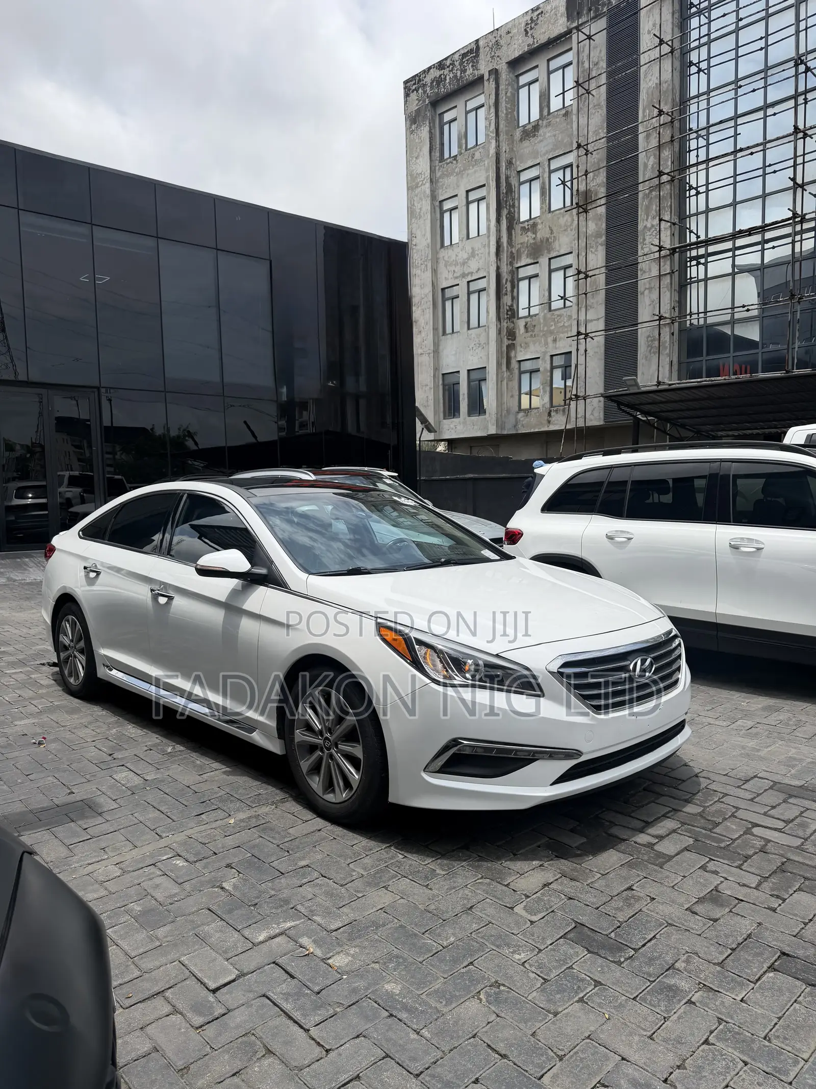 Hyundai Sonata Limited Sedan FWD (2.4L 4cyl 6A) 2016 White