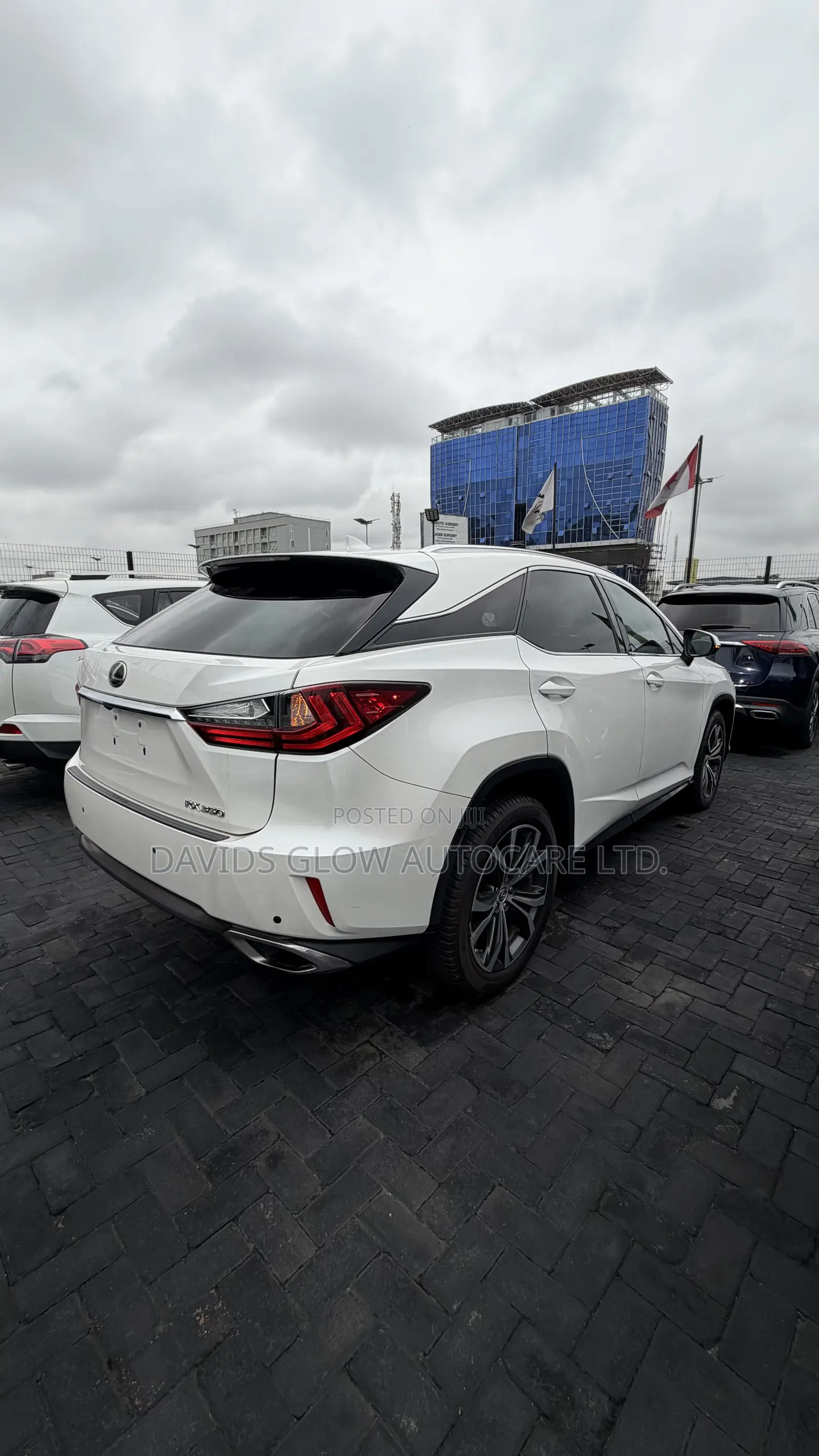 Lexus RX 350 AWD 2017 White