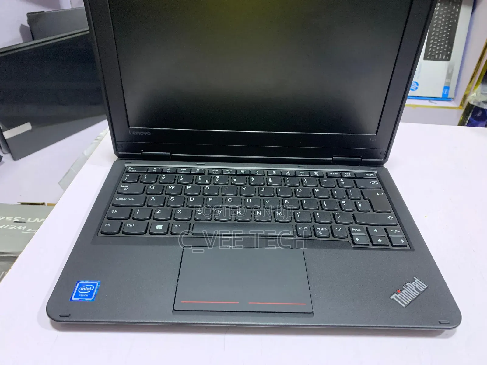 Laptop Lenovo ThinkPad 11e 4GB Intel Celeron SSD 128GB