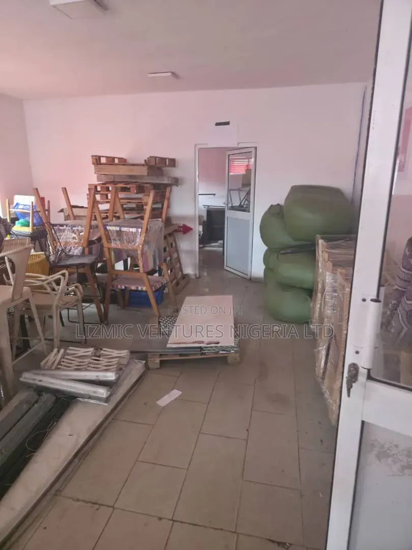 Standard Office Space for Lease