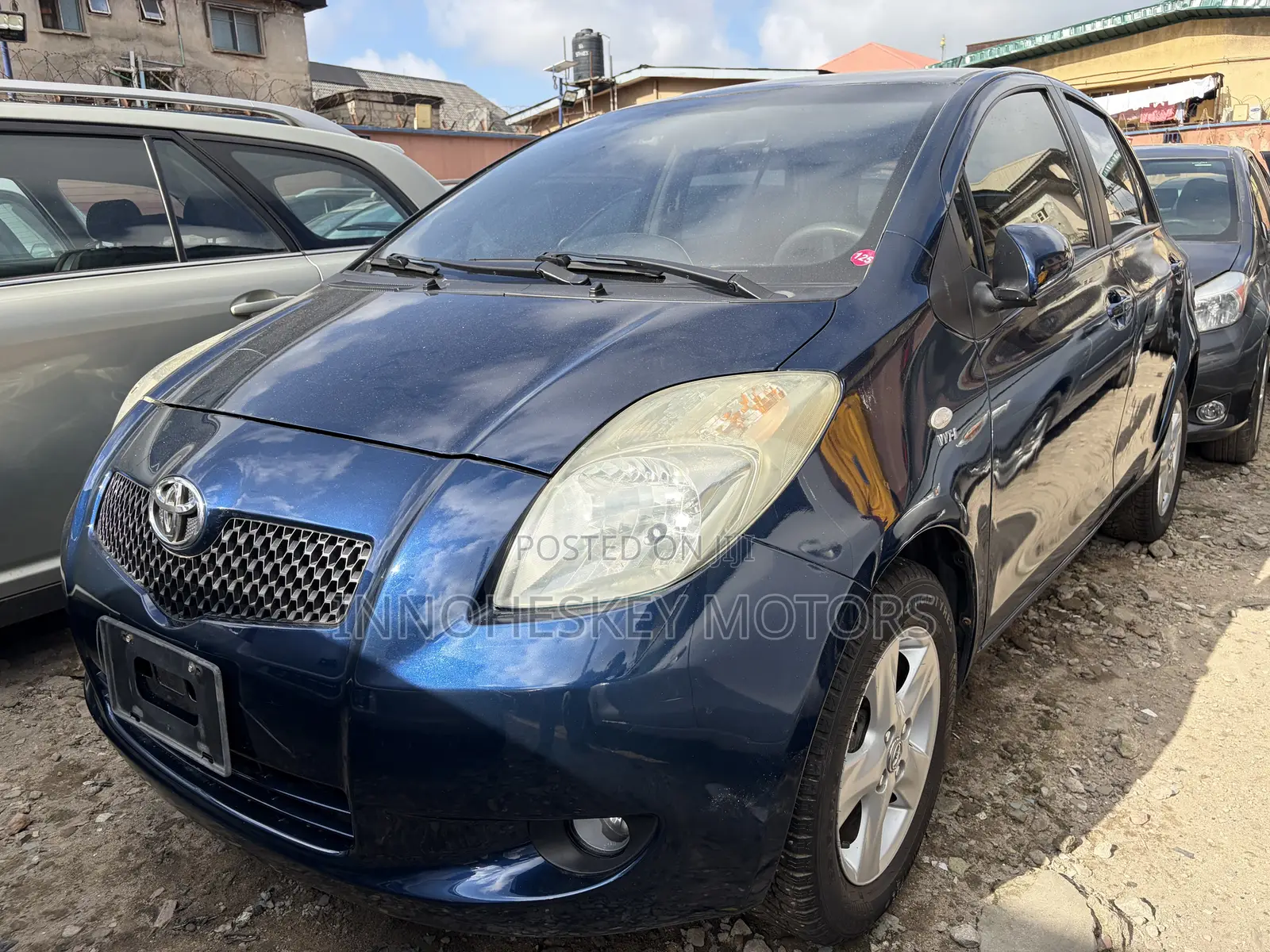 Toyota Yaris Base Hatchback 5dr 2010 Blue