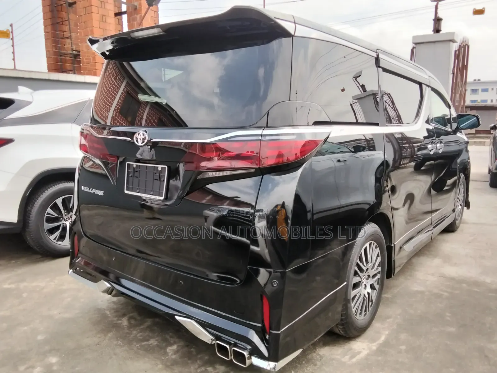 Toyota Vellfire 2020 Black