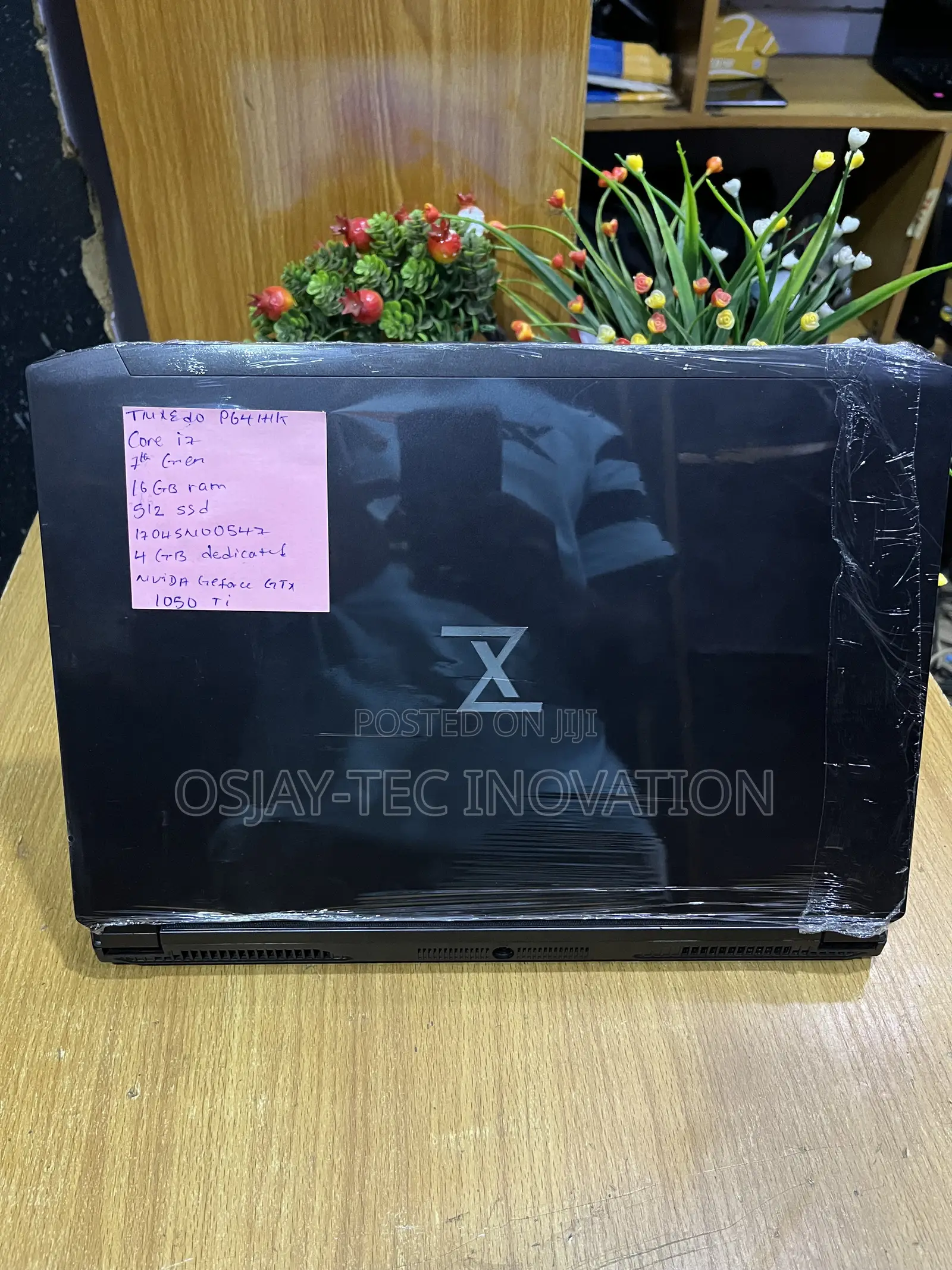 Laptop Tuxedo Pulse 14 16GB Intel Core i7 SSD 512GB