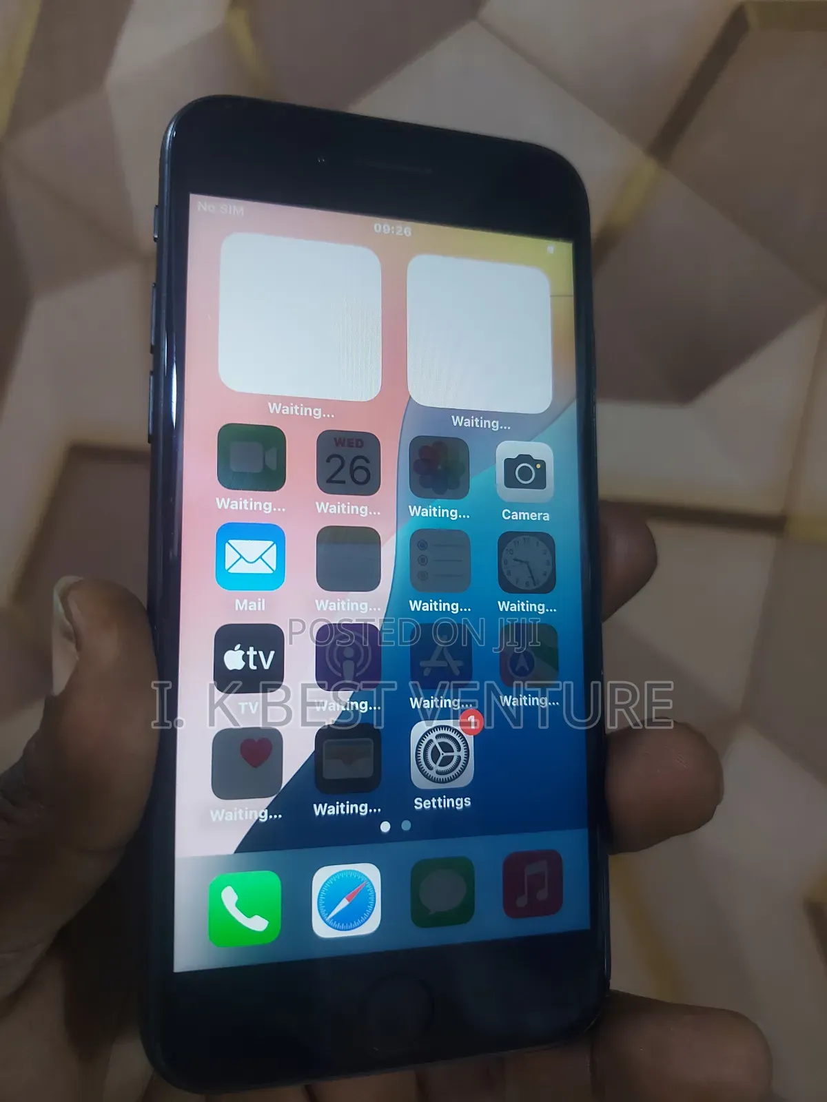 Apple iPhone SE (2020) 64 GB Black