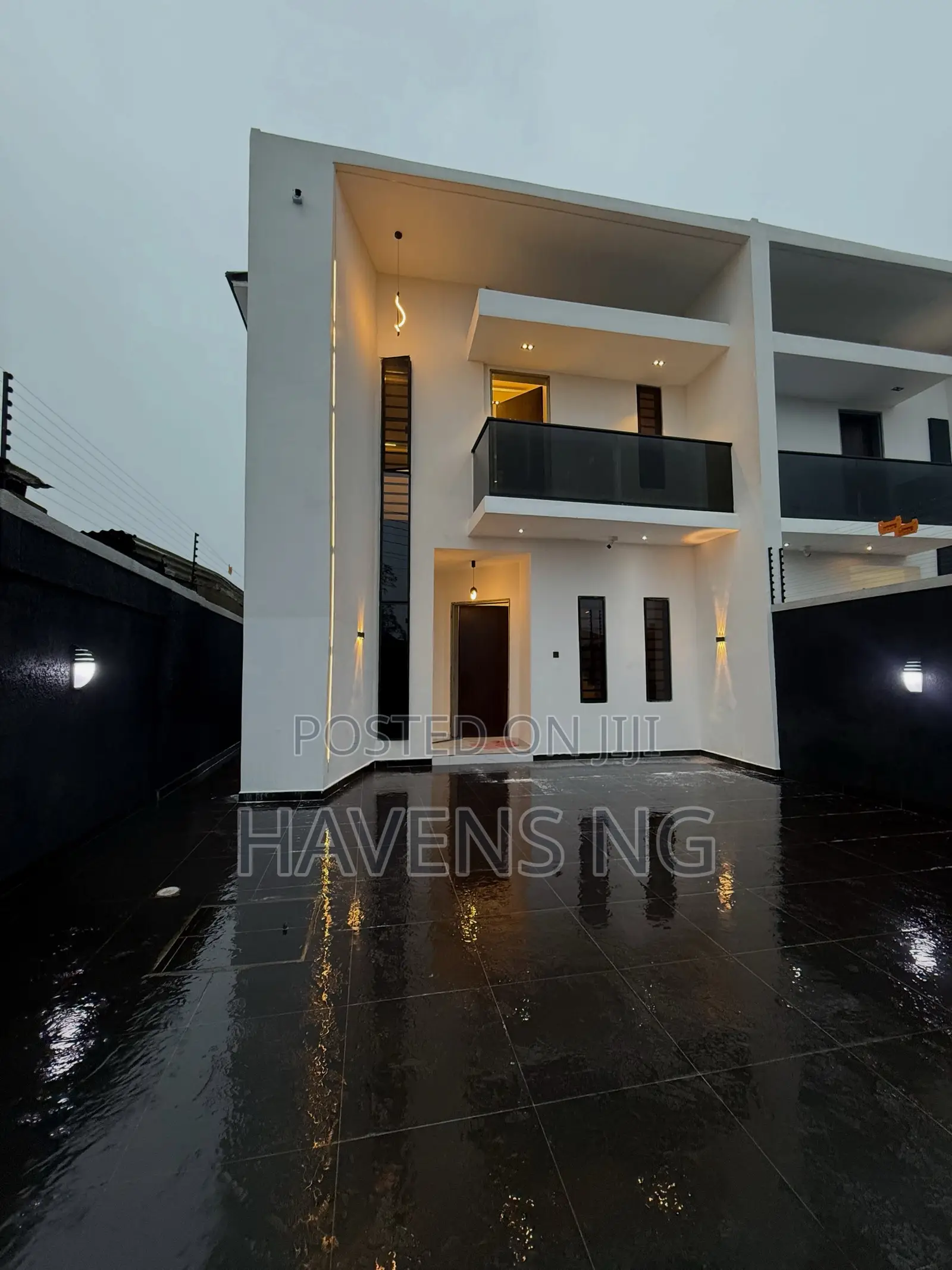 4bdrm Duplex in Obio-Akpor for sale