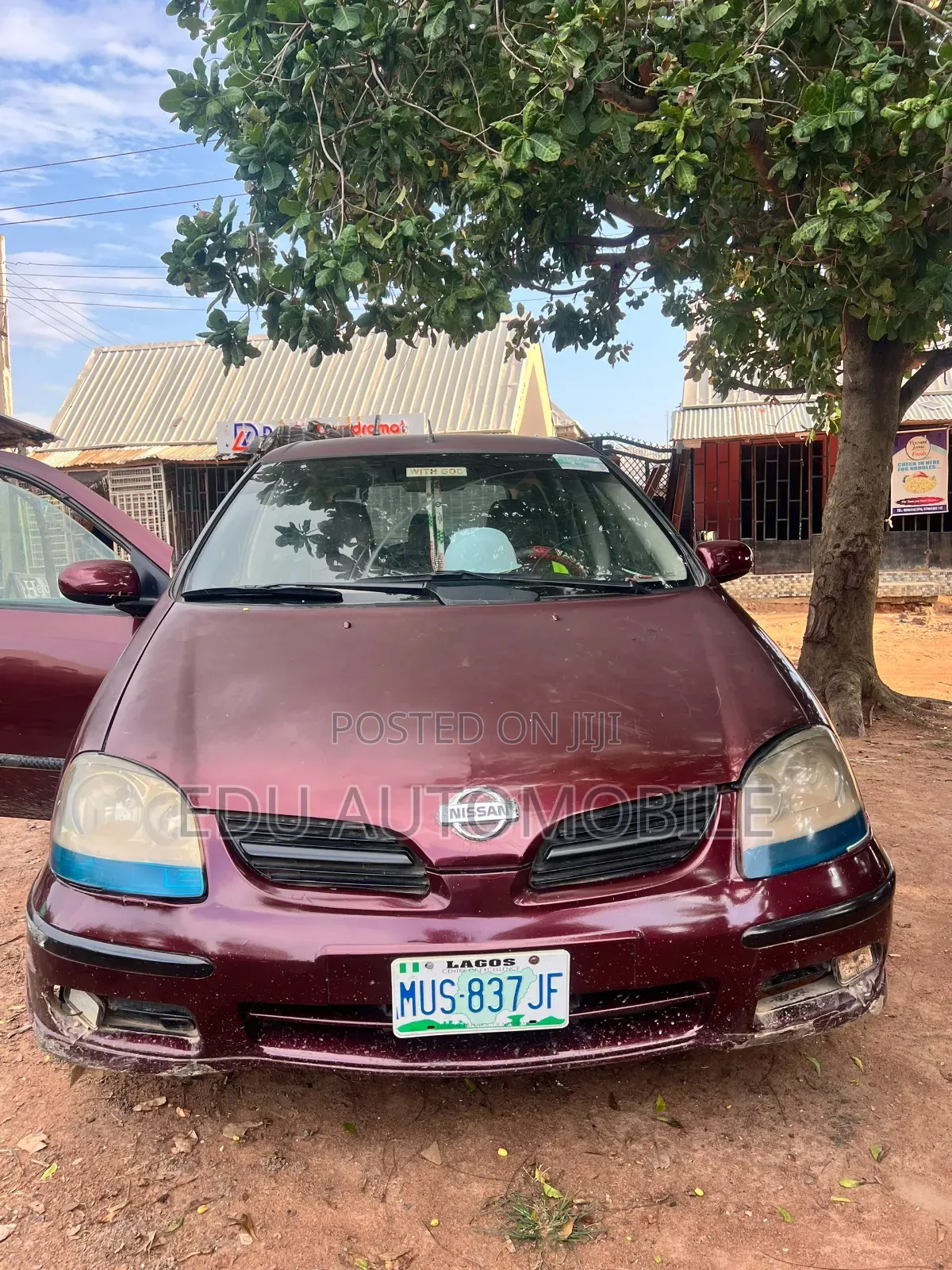 Nissan Almera 2005 Red