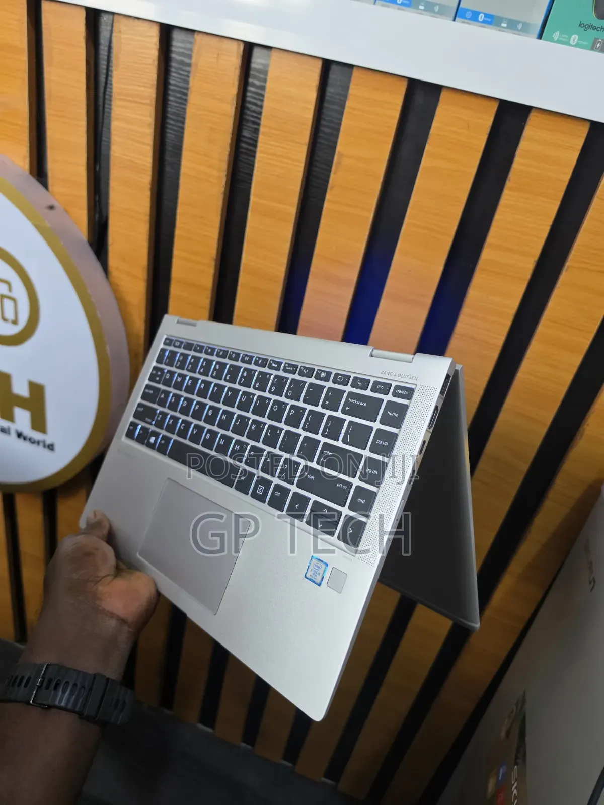 Laptop HP EliteBook 1040 G6 8GB Intel Core i5 SSD 128GB