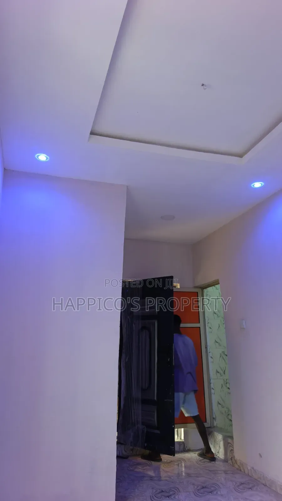 Mini Flat in Onike for rent