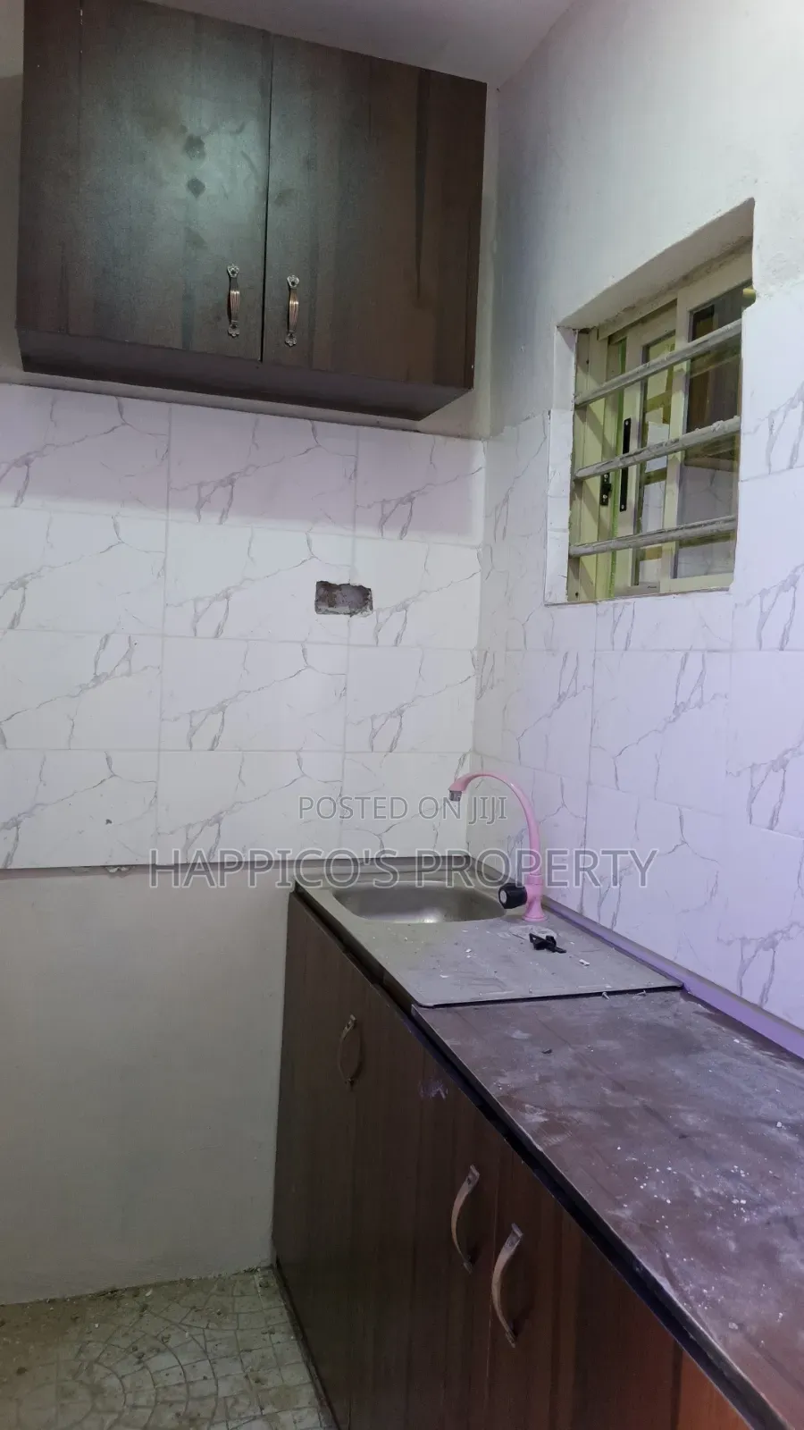 Mini Flat in Onike for rent