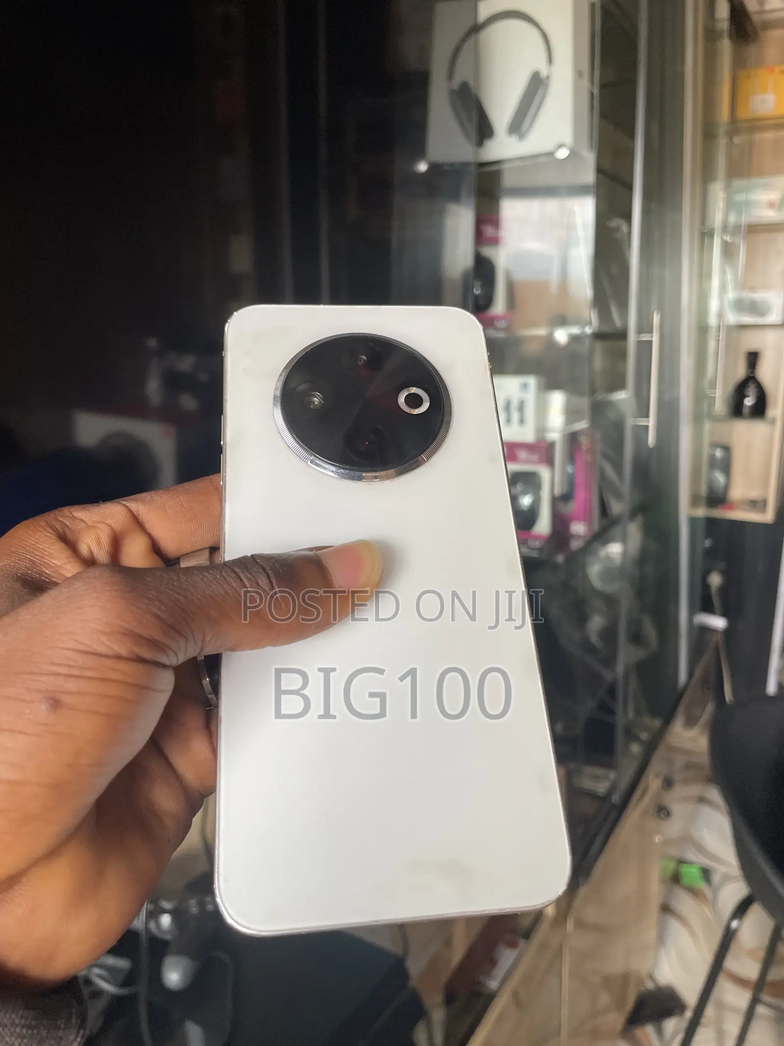 Tecno Spark 30C 128 GB White