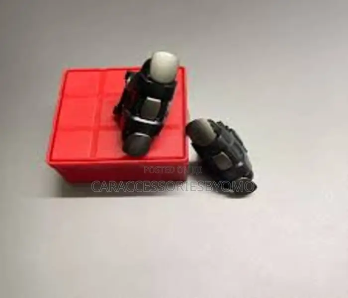 2 Set Game Controller With Shooting Aim Buttons