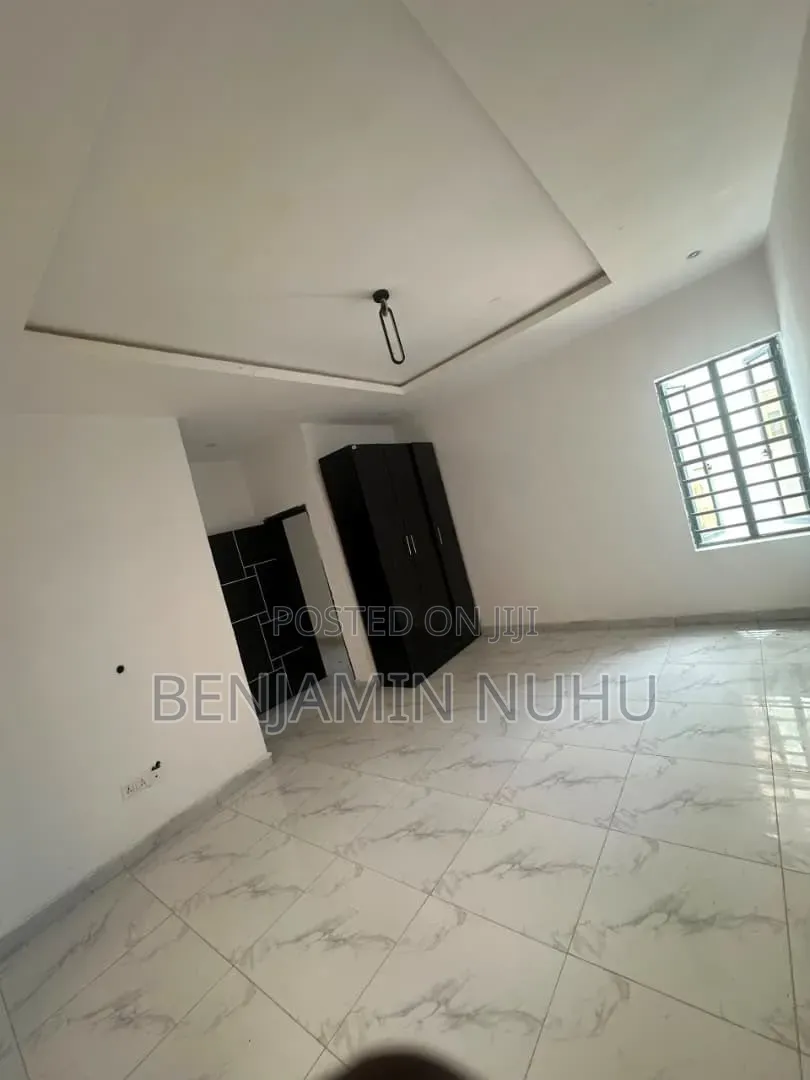 2bdrm Apartment in Olokonla Ajah for rent
