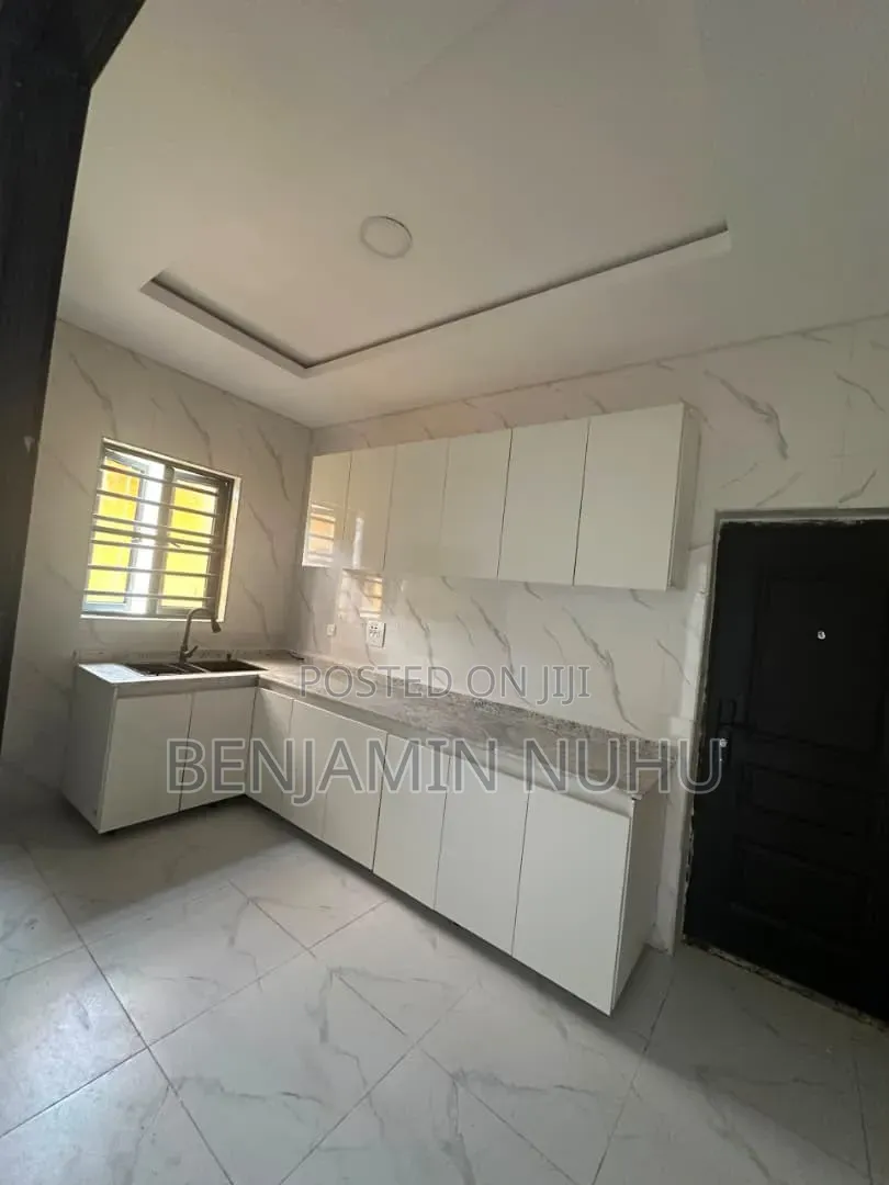 2bdrm Apartment in Olokonla Ajah for rent