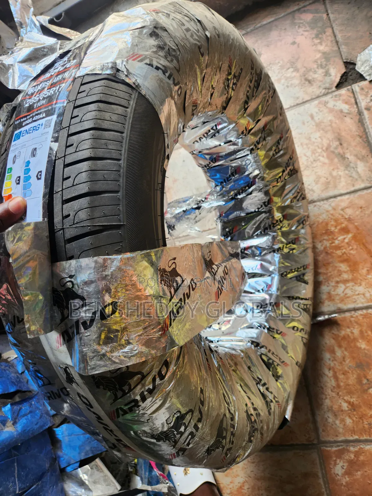 255/65r17 Arivo Original