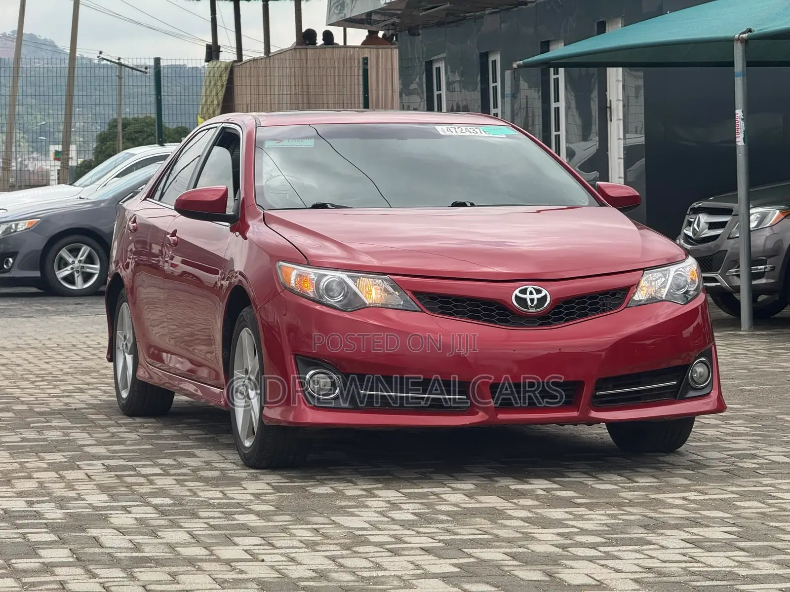 Toyota Camry SE 4dr Sedan (2.5L 4cyl 6A) 2012 Red