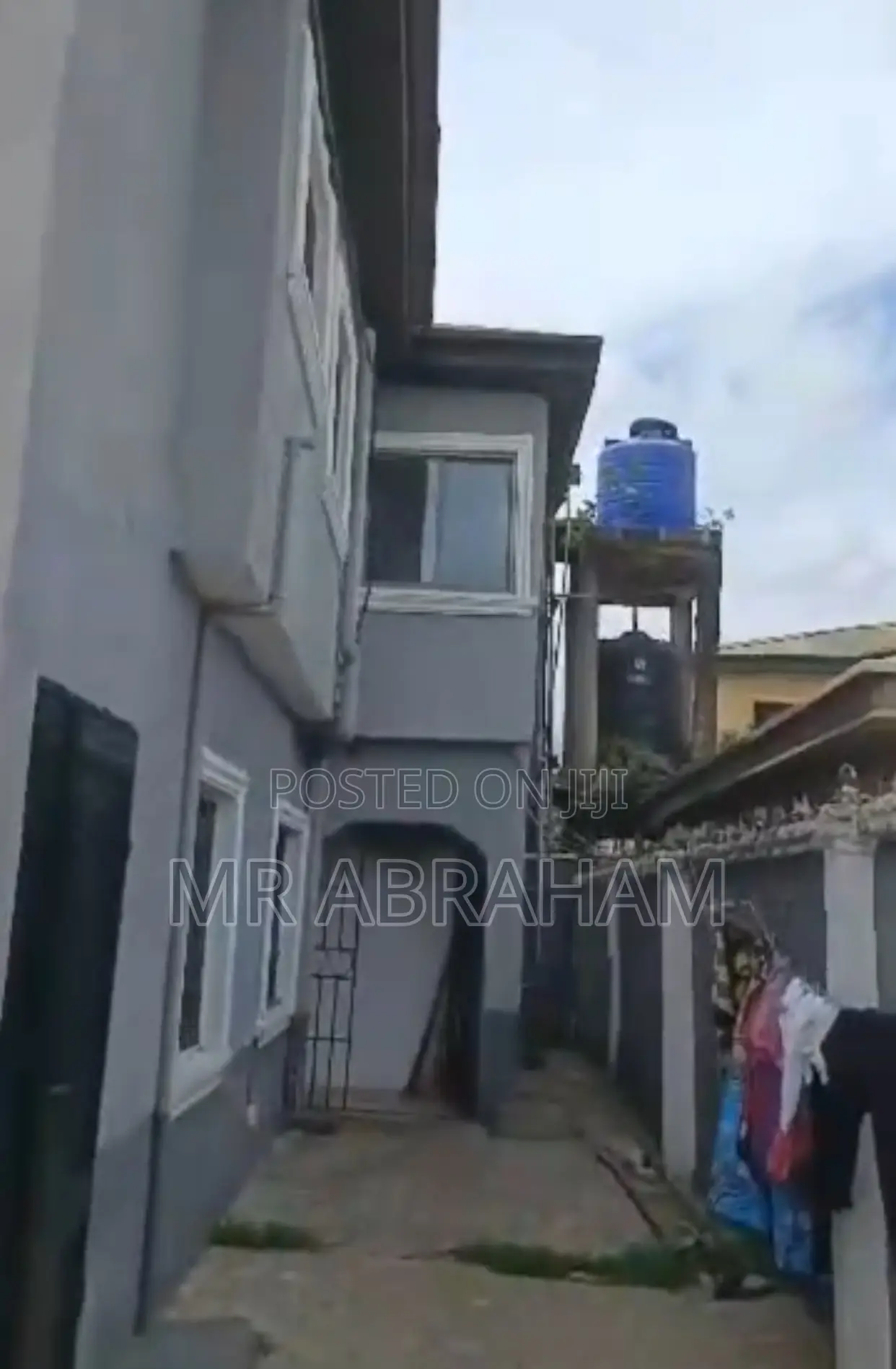 6bdrm Block of Flats in Off Afolabi Bus, Iba / Ojo for sale