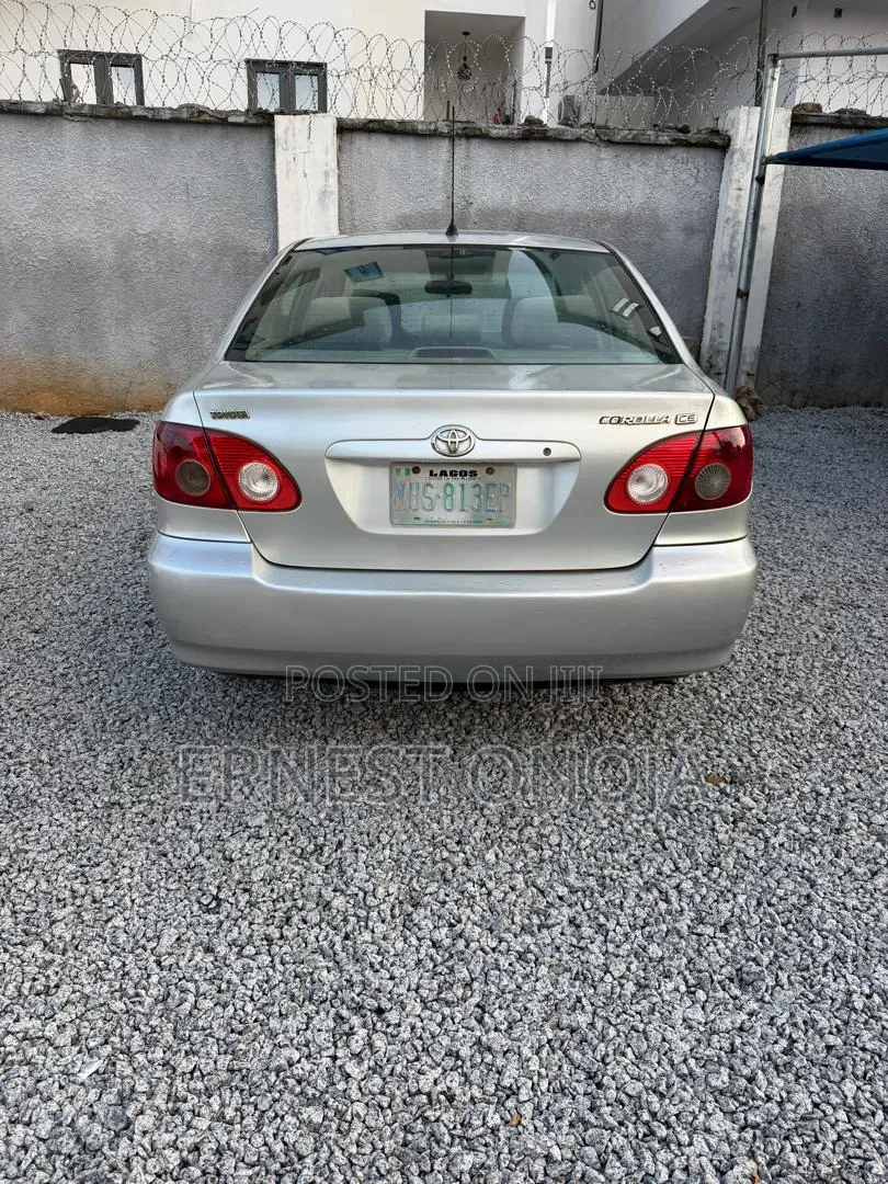 Toyota Corolla 2005 Silver