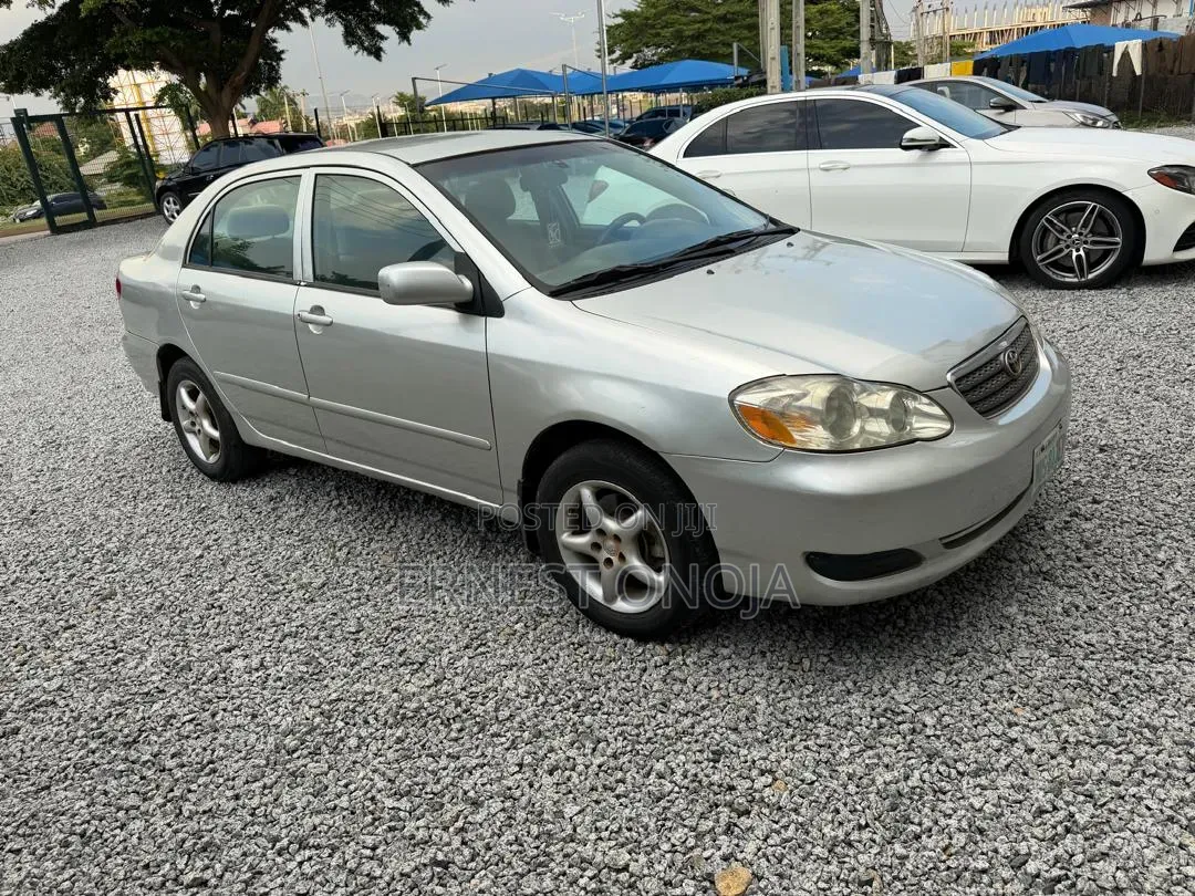 Toyota Corolla 2005 Silver