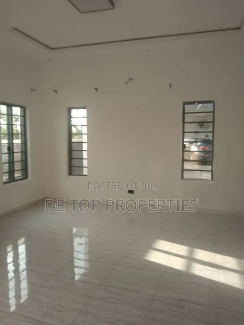 4bdrm Duplex in Ajah, Lekki Phase 1 for rent