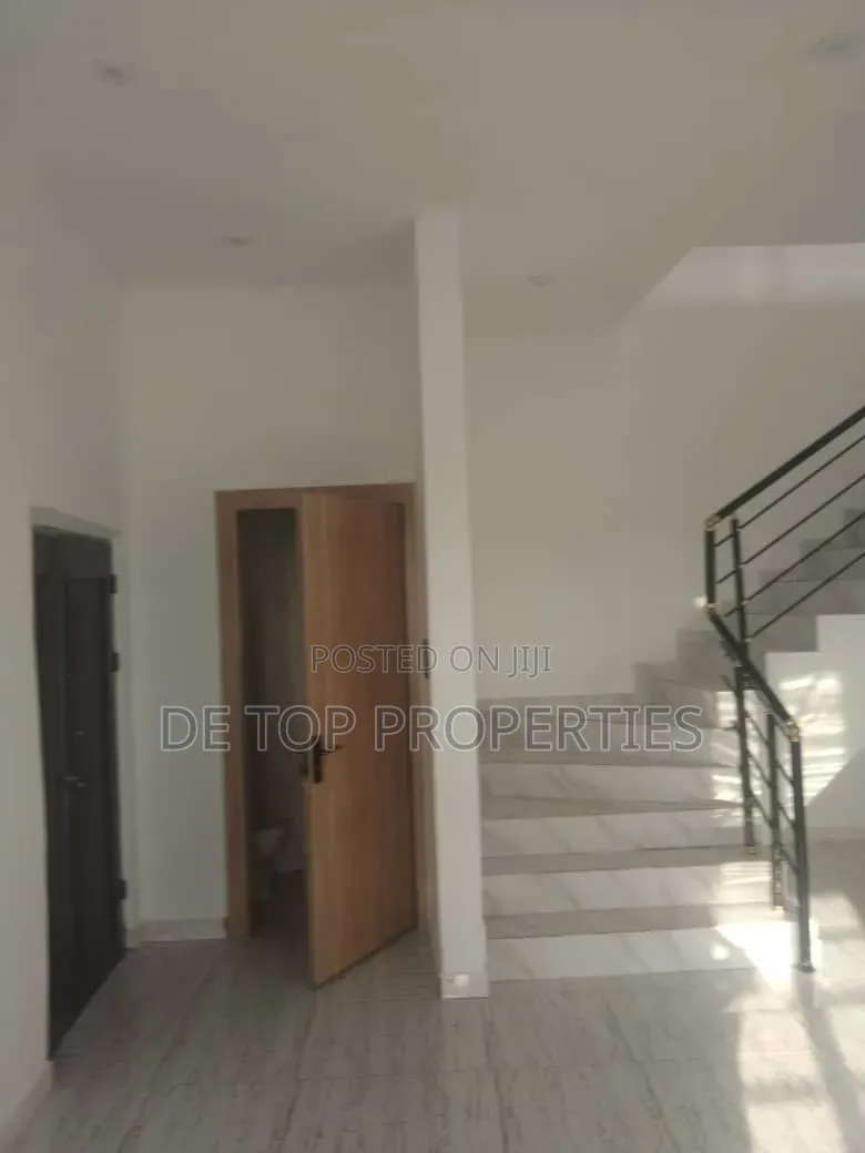 4bdrm Duplex in Ajah, Lekki Phase 1 for rent