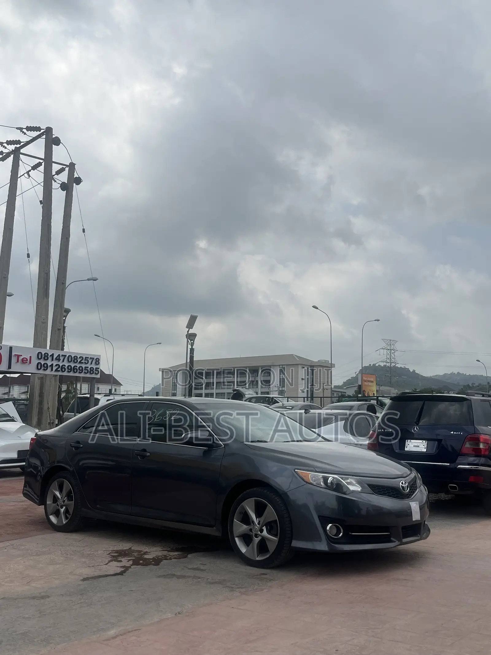 Toyota Camry 2011 Gray