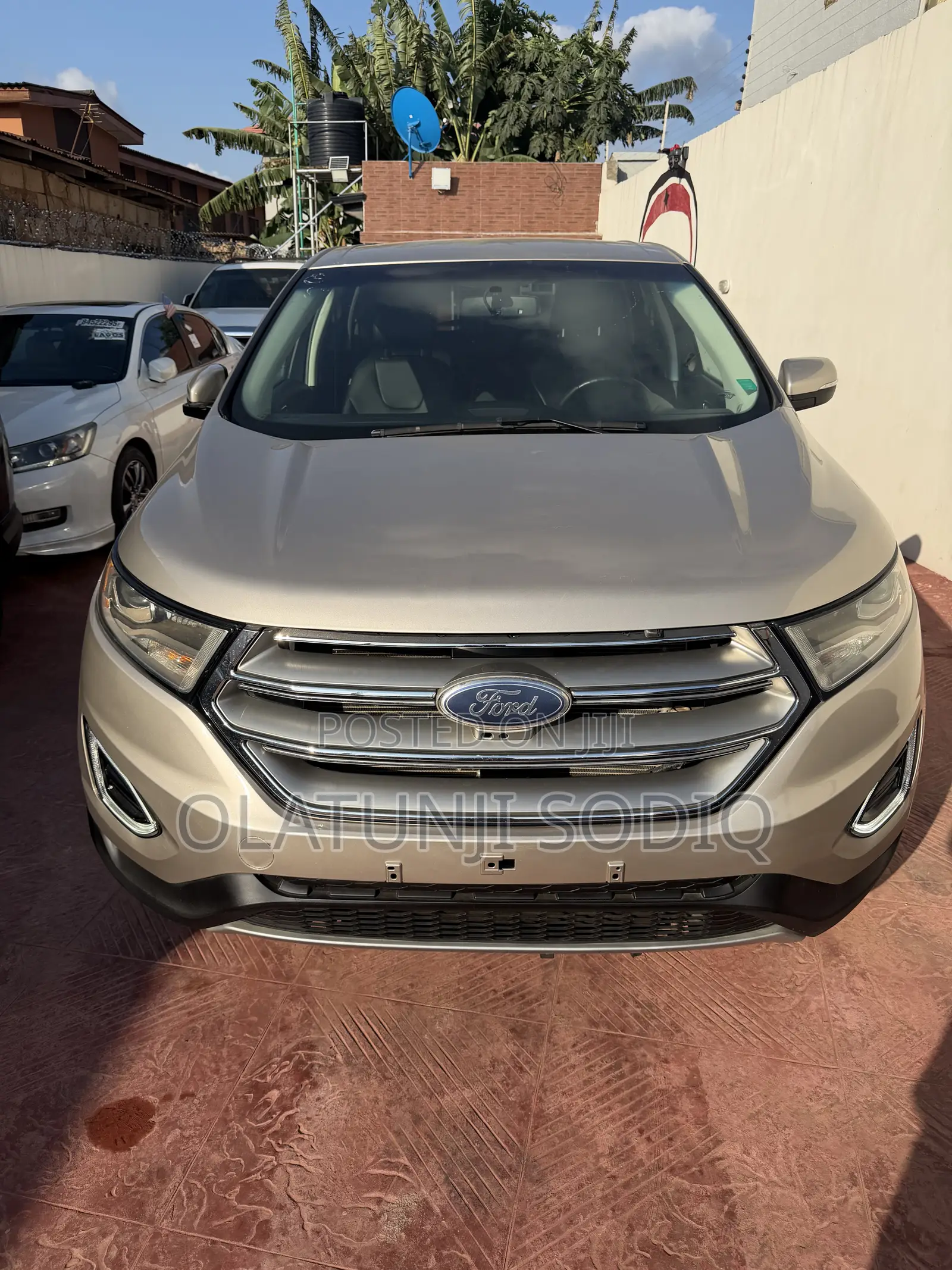 Ford Edge Titanium AWD 2018 Gold