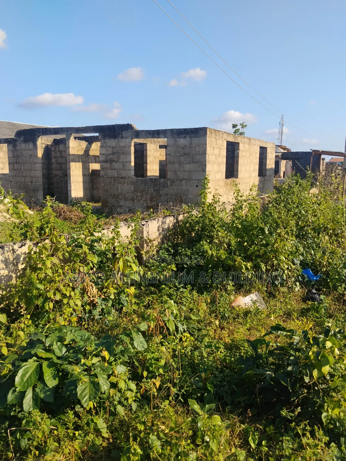 4bdrm Bungalow in Ado-Odo/Ota for sale