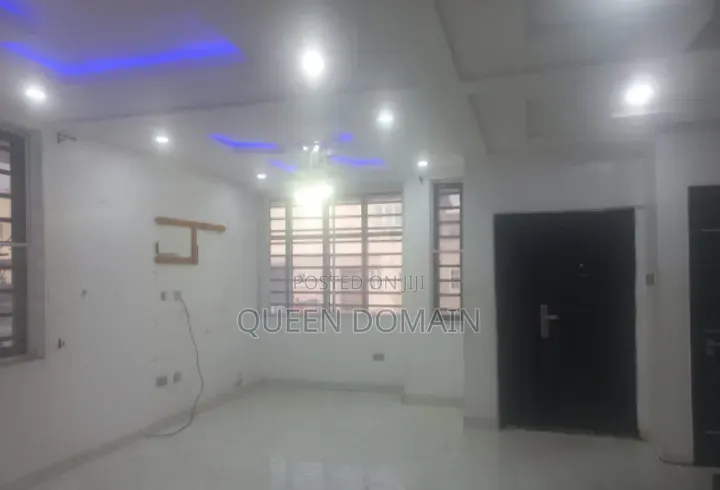 4bdrm Duplex in Lekki Gardens Phase, Abraham Adesanya Estate for rent