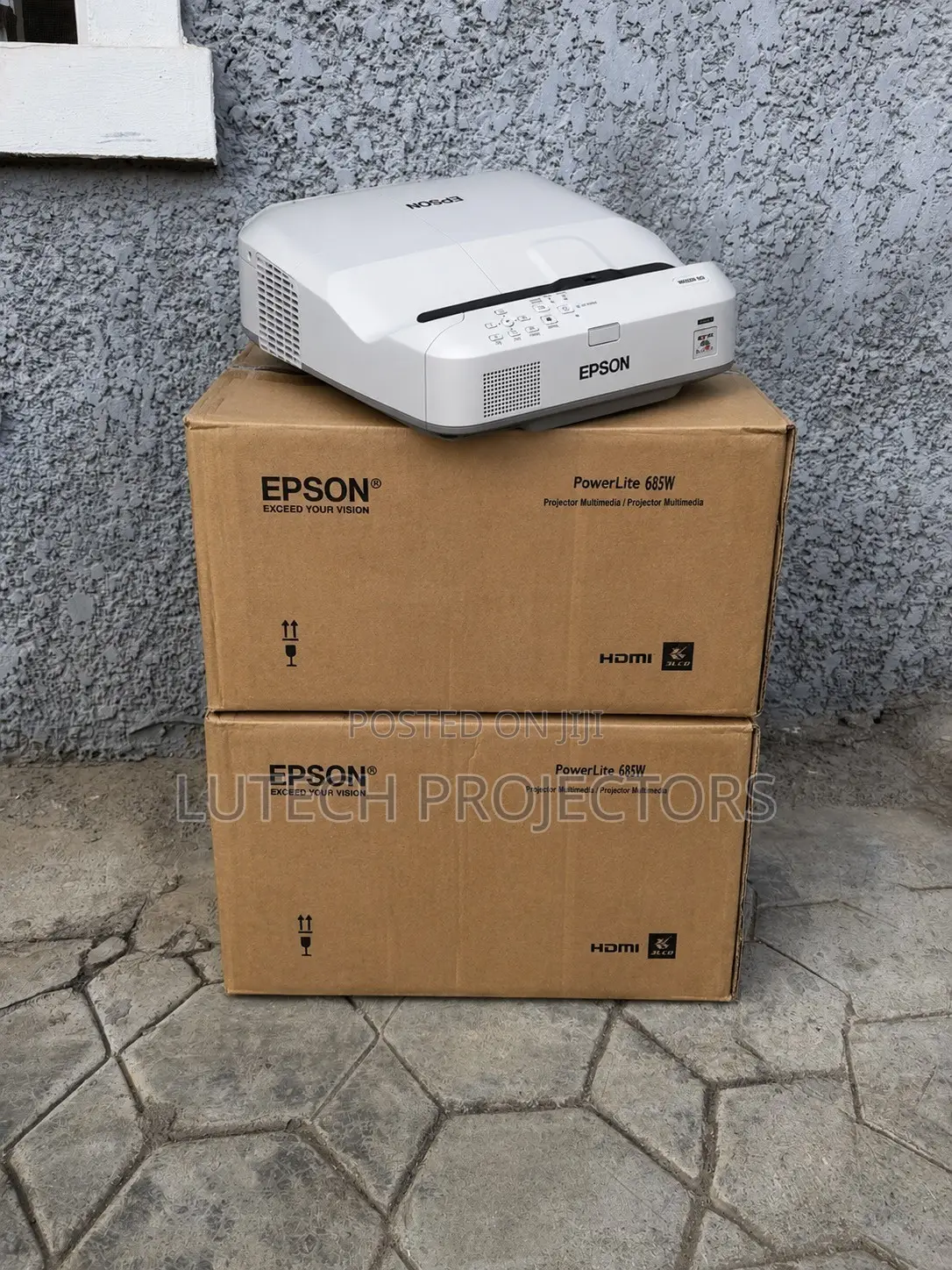 Epson EB-685W Wide-Screen Projector for Classrooms, Offices & Events