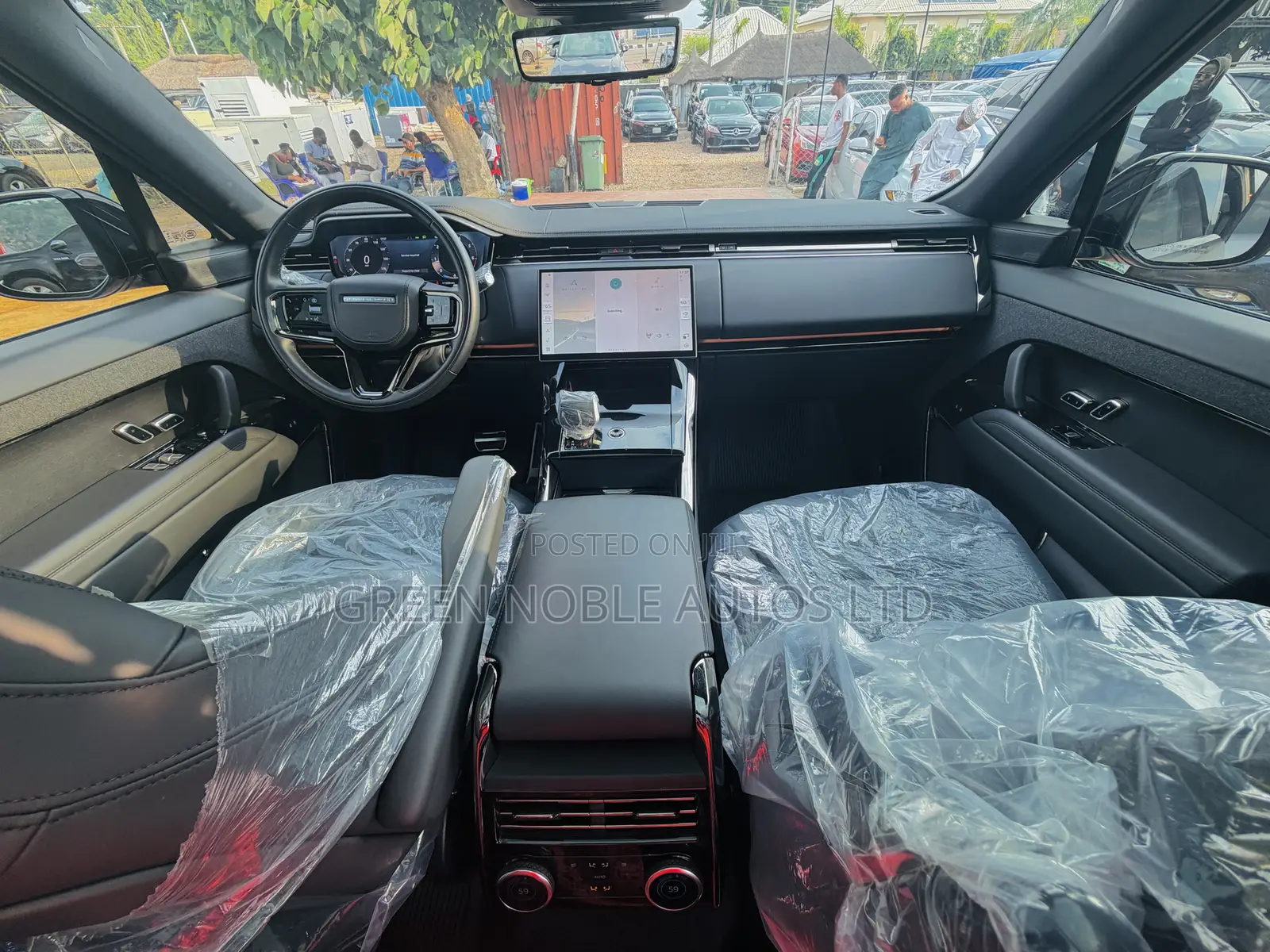 New Land Rover Range Rover 2025 Gray