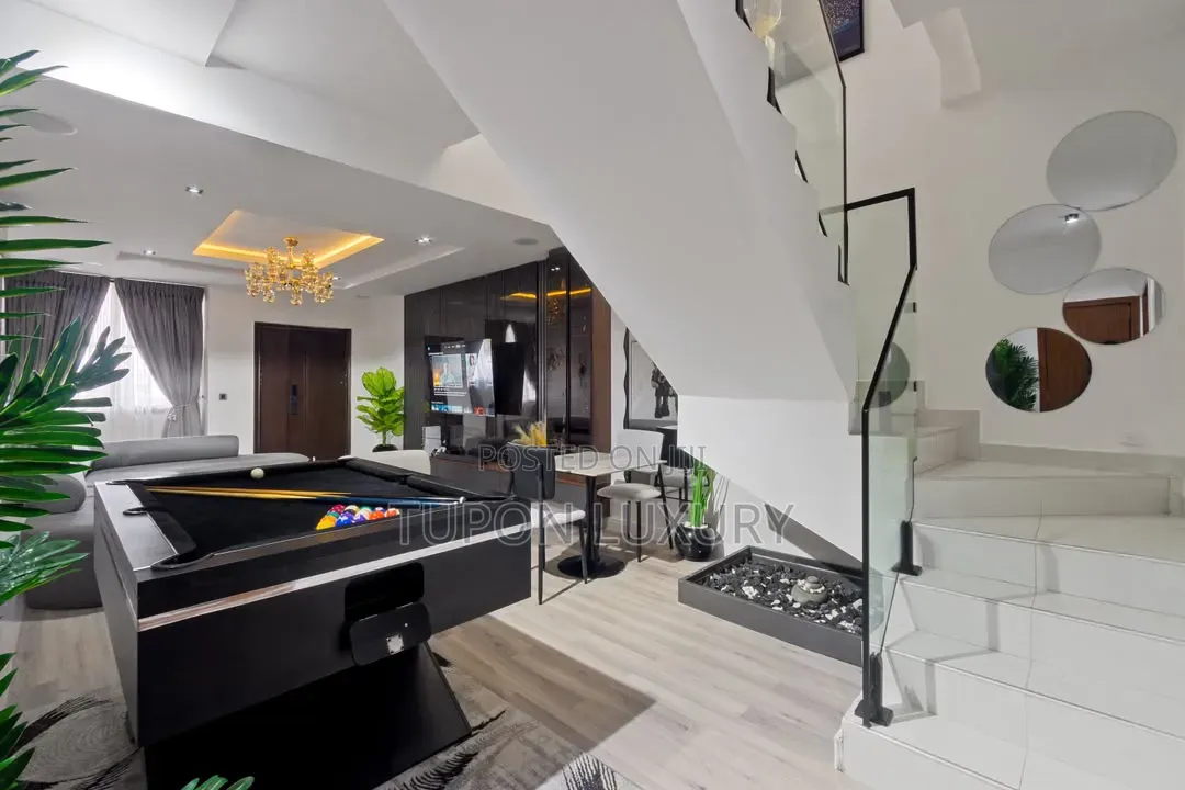 Luxury 2bedroom Maisonette With Ps5 and Snooker